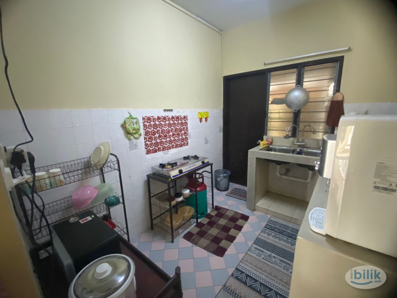 Middle Room at Menara Alpha, Wangsa Maju - Image 5