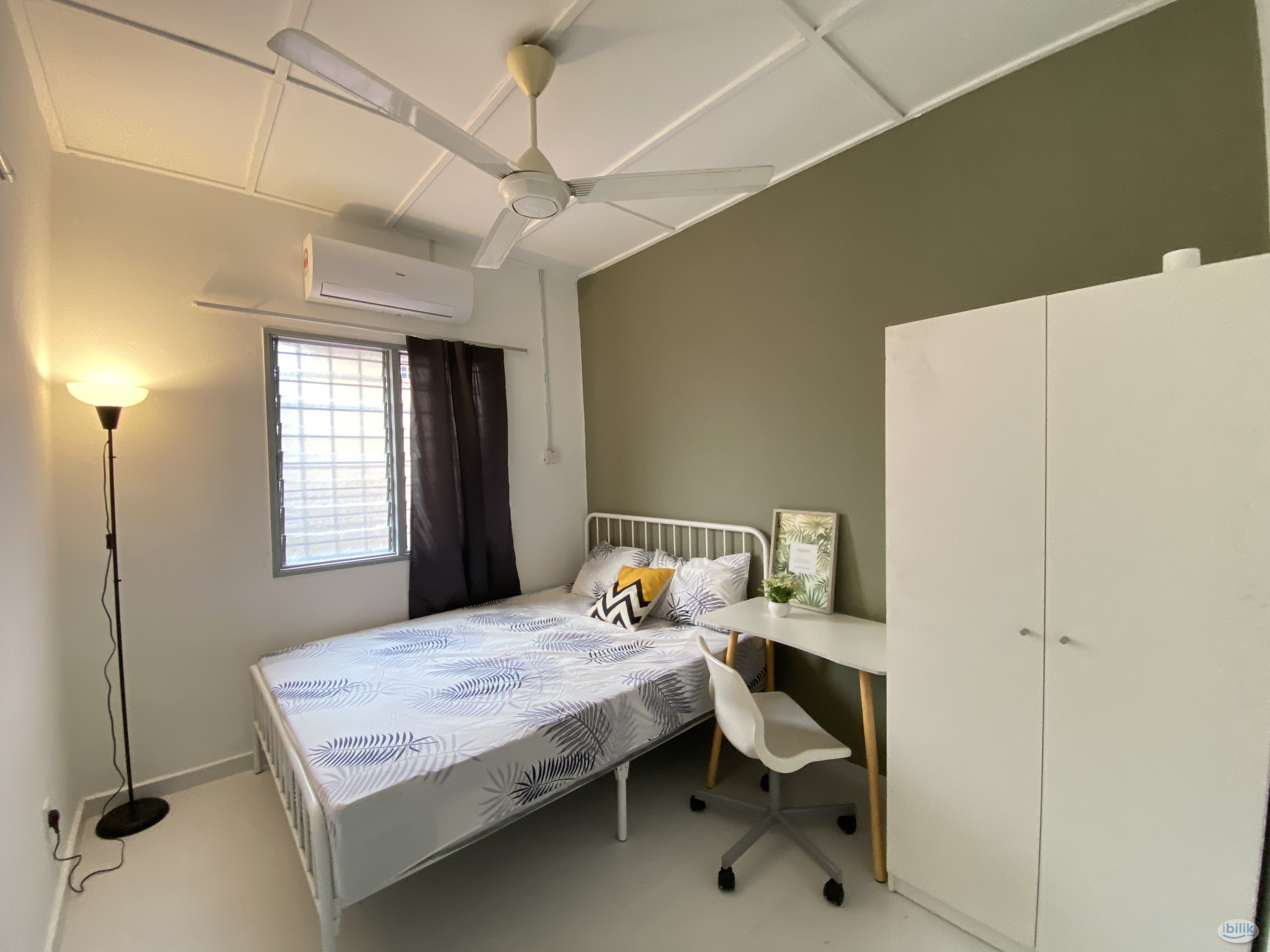 Premium Middle Room at Pusat Bandar Puchong, Puchong - Image 1