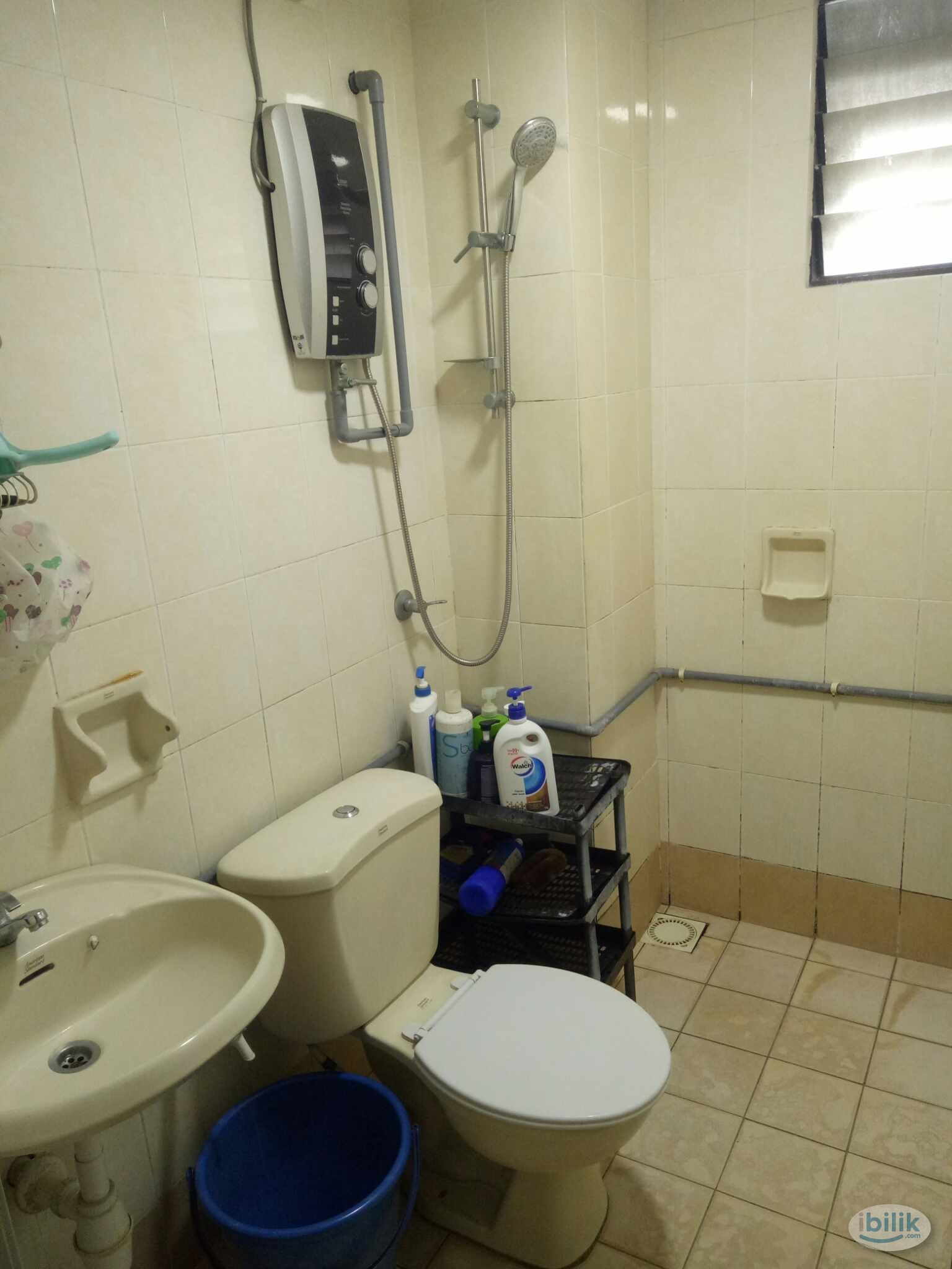 Bayu Tasik 2 Condo at Permaisuri - Image 4
