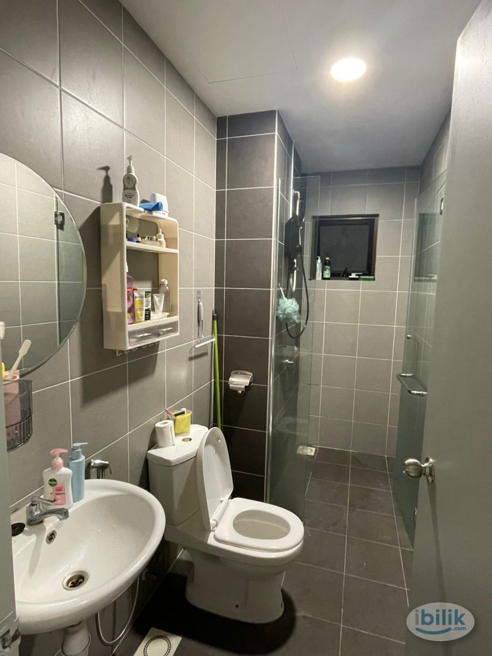 Master Room at Netizen Residence, Bandar Tun Hussein Onn - Image 3
