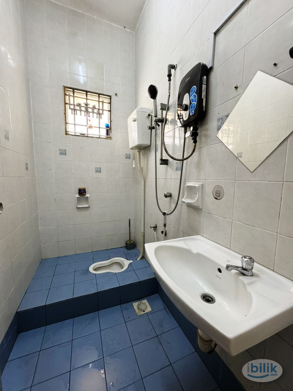 FEMALE UNIT !!!!! 🚩SETIA ALAM MASTER ROOM WITH PRIVATE BATHROOM FOR RENT🏡🏡 ‼️PROMOTION NOW‼️ - Image 4