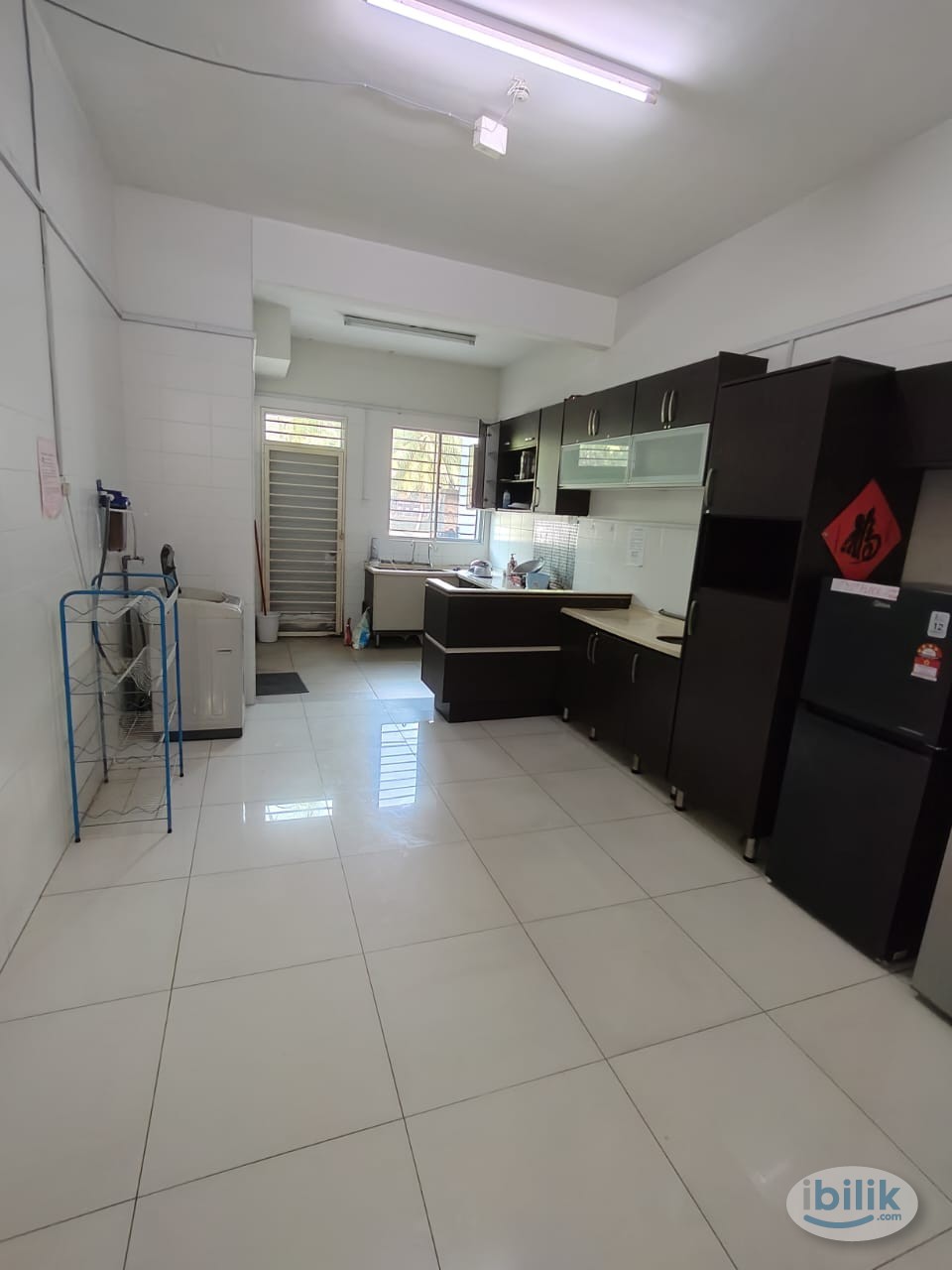 Spacious Single Room with Balcony Low rental fees at Bukit tinggi 2 - Image 2