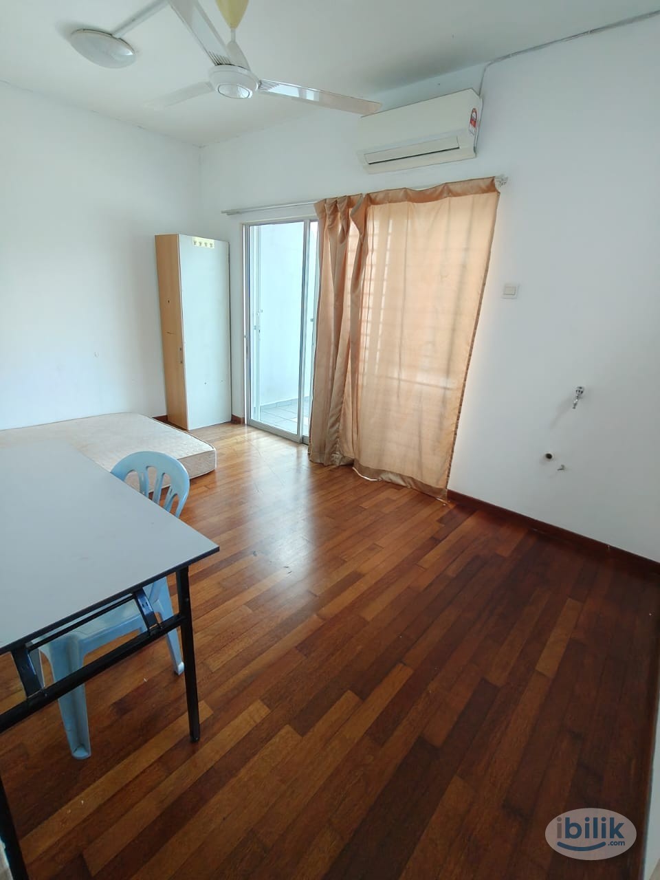 Spacious Single Room with Balcony Low rental fees at Bukit tinggi 2 - Image 4