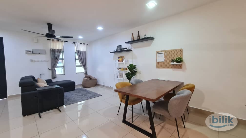 Manjung Sitiawan Master Room - Image 2
