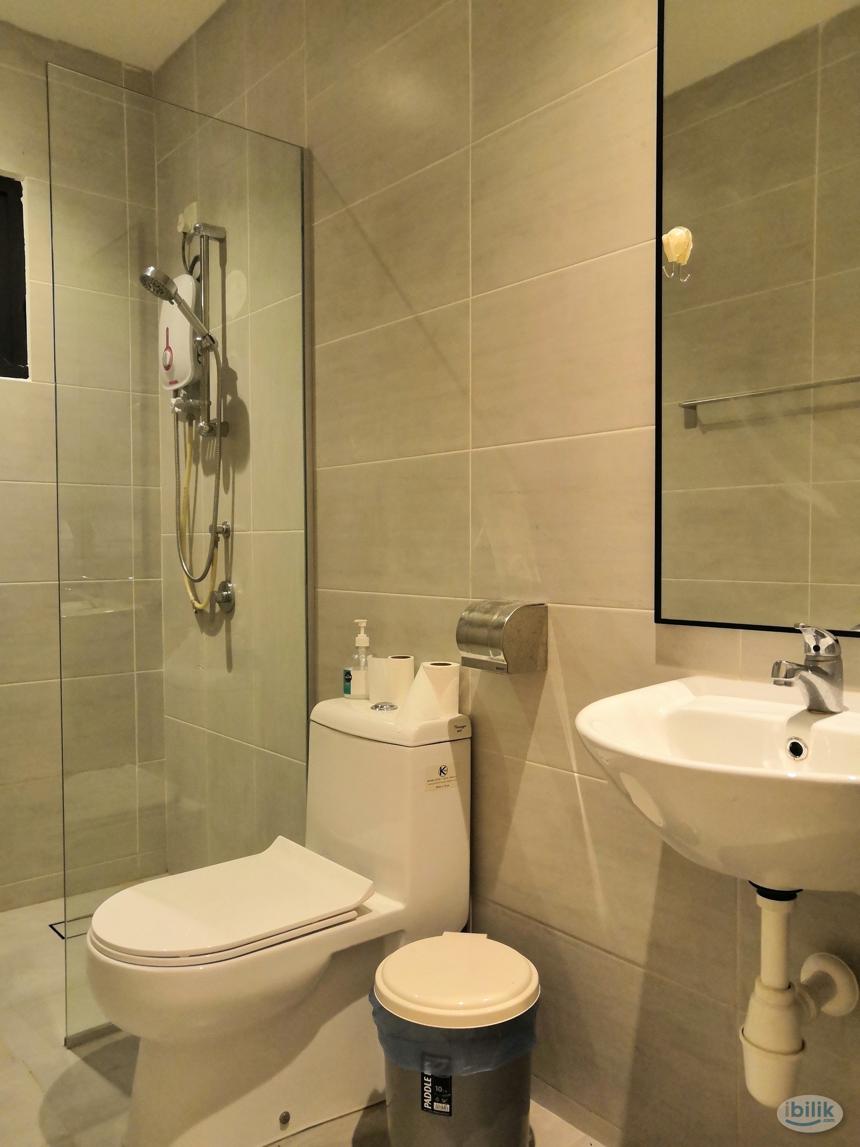 Master Room at Novus Residences - Image 3
