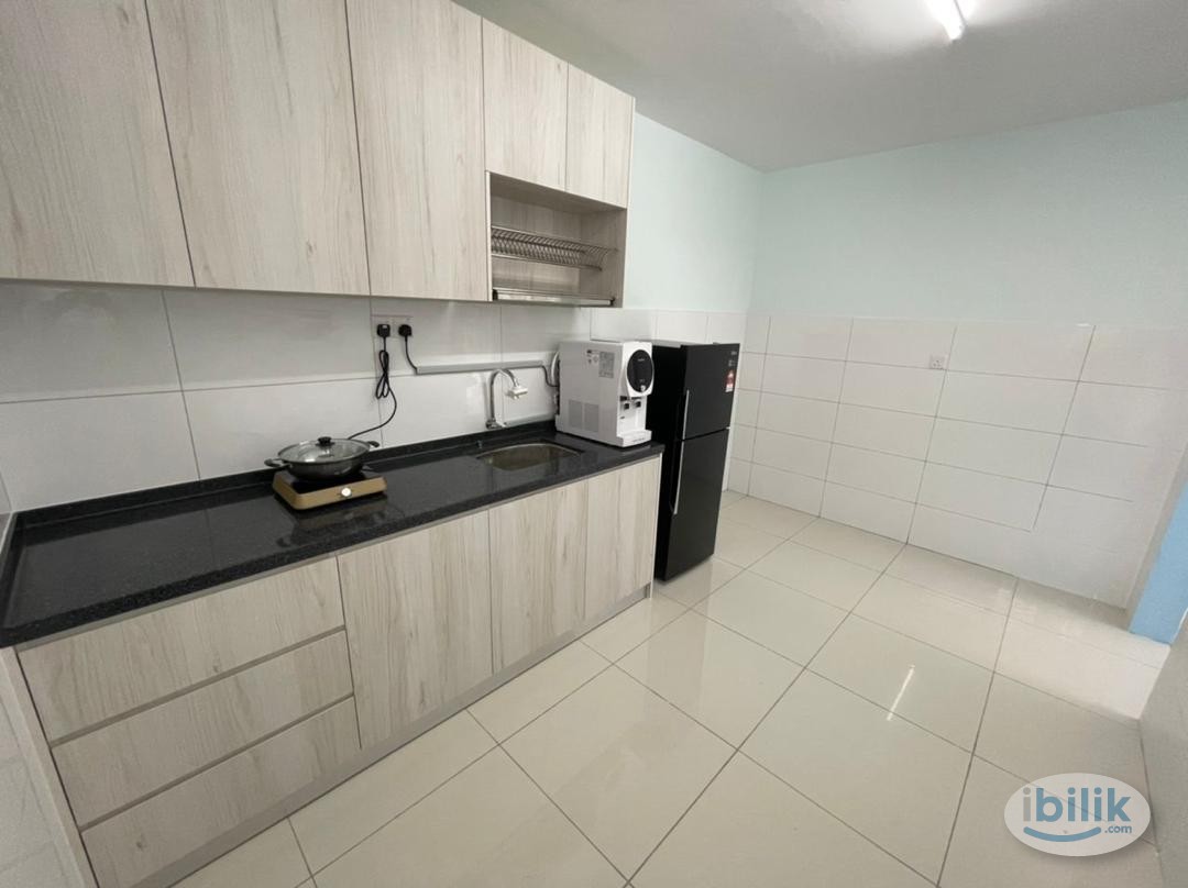 Middle Room at Cheras, Kuala Lumpur - Image 3