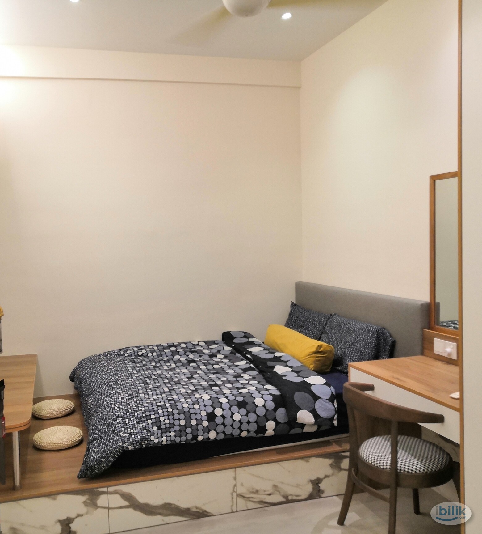 Middle Room at Bayan Baru, Penang - Image 1
