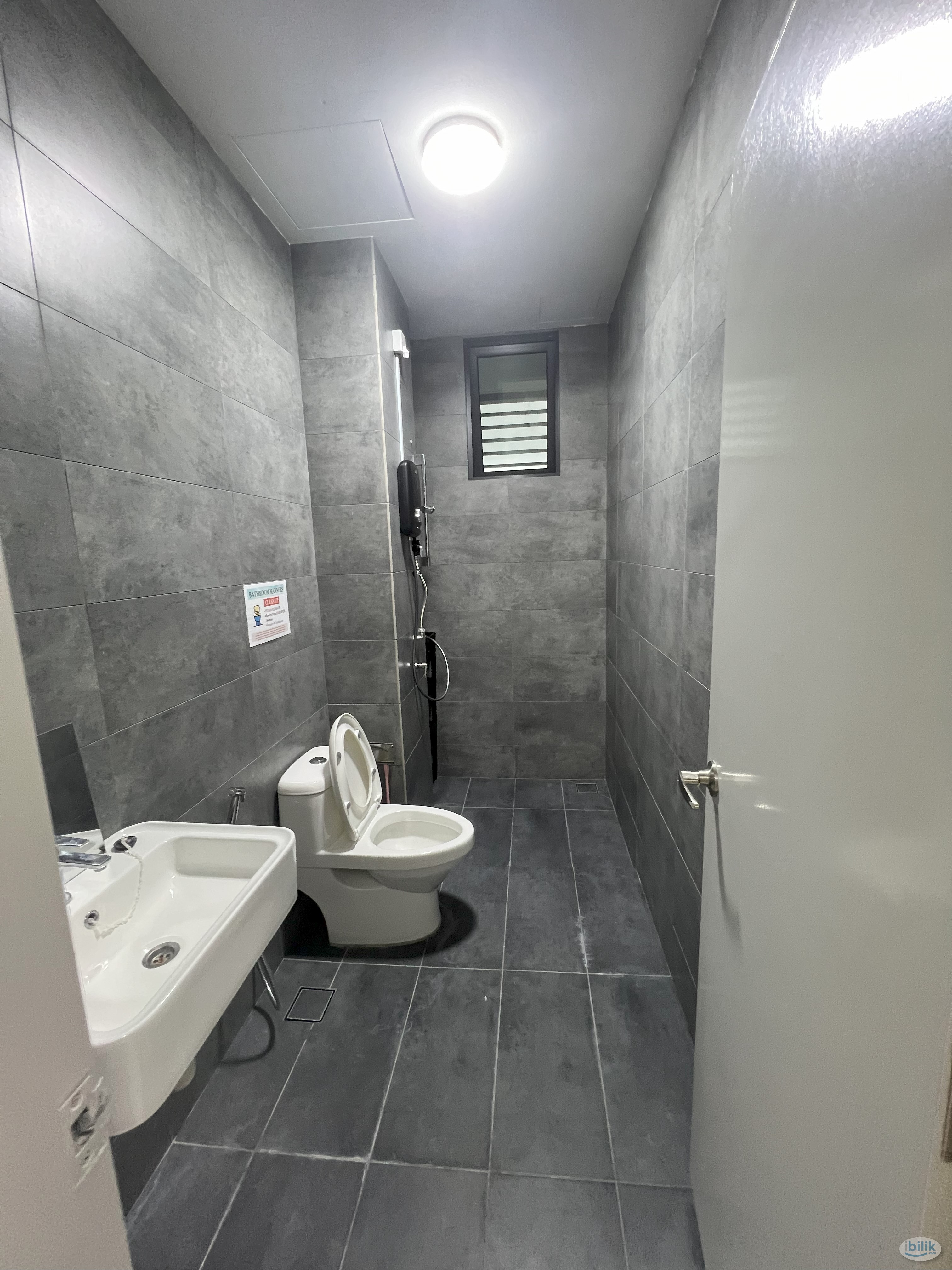 ✨ Medium AC Room for Rent @ VERANDO Residence, PJ (PJS 5), Bandar Sunway ✨ - Image 4