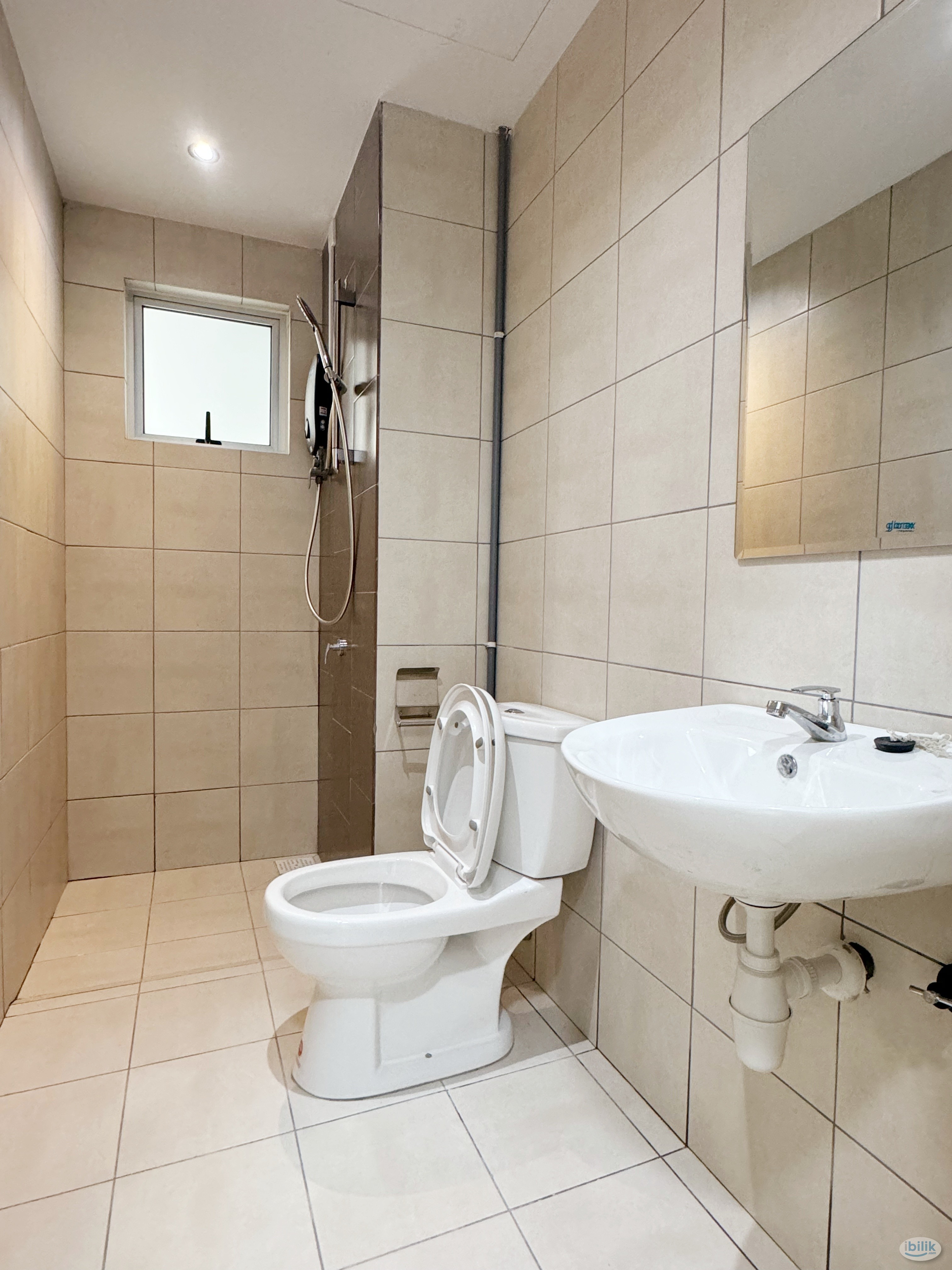 Discounted rate‼️Residensi Riamas Master Room near KL Sentral 🚌 - Image 4
