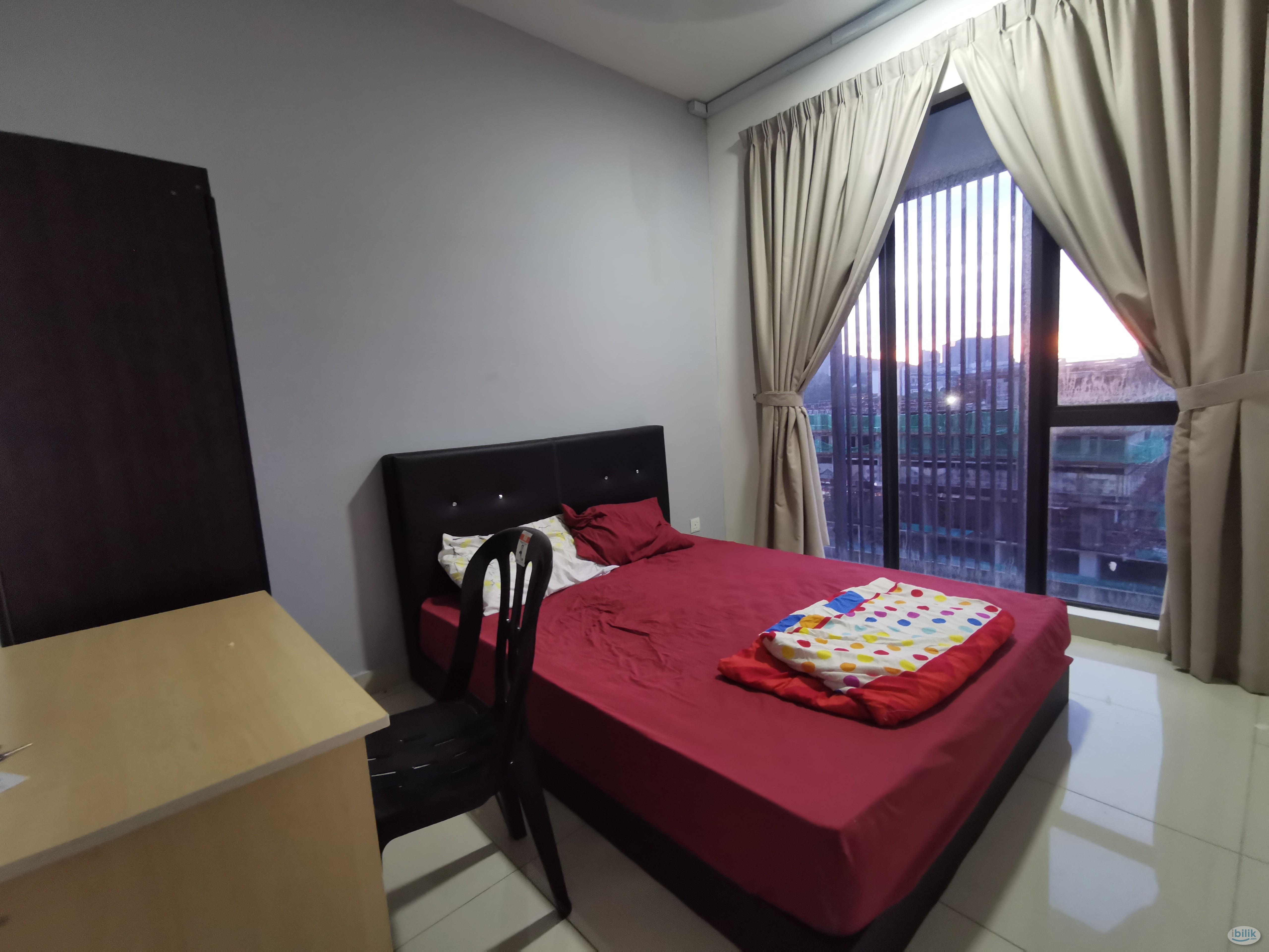 Middle Room at You Vista, Batu 9 Cheras - Image 1