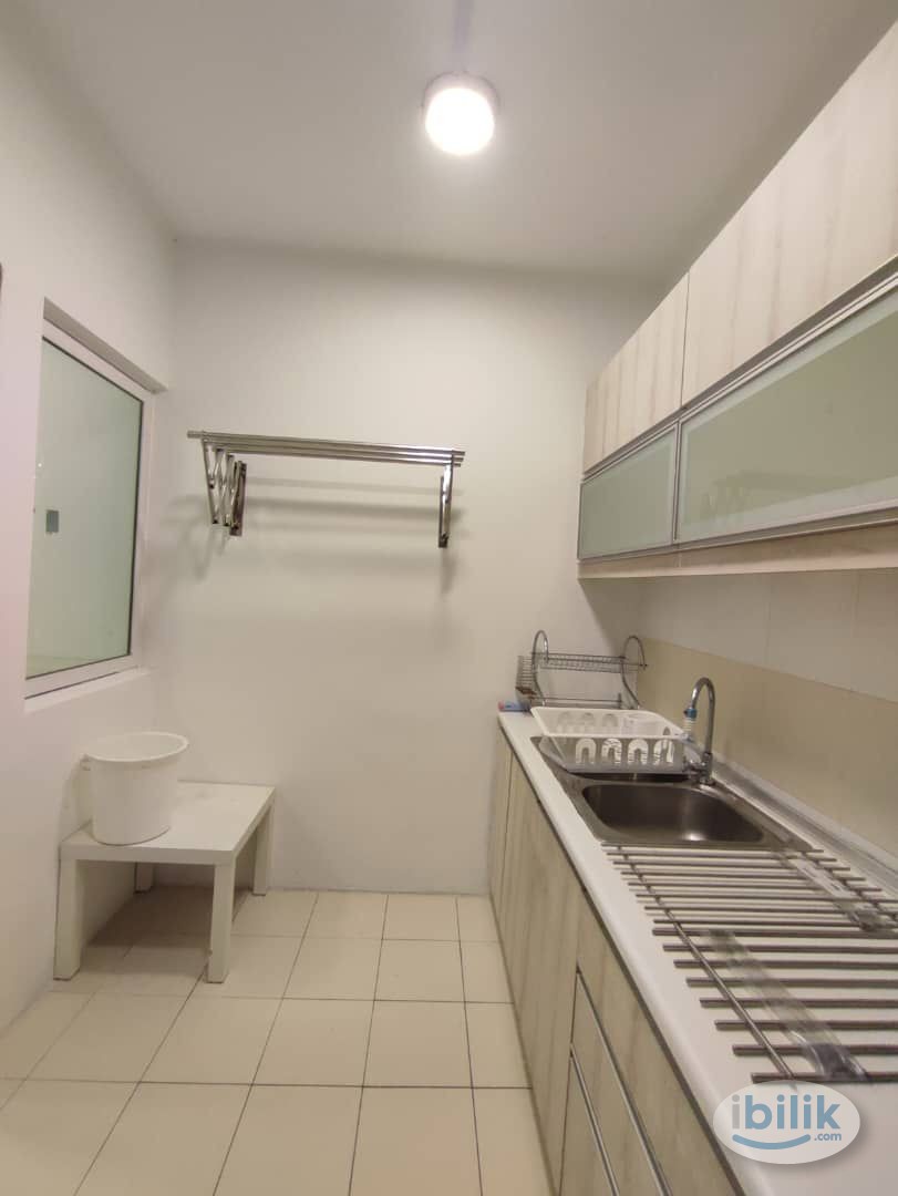 Pacific Place Ara Damansara Master Room with Lady's Unit For Rent - Image 2