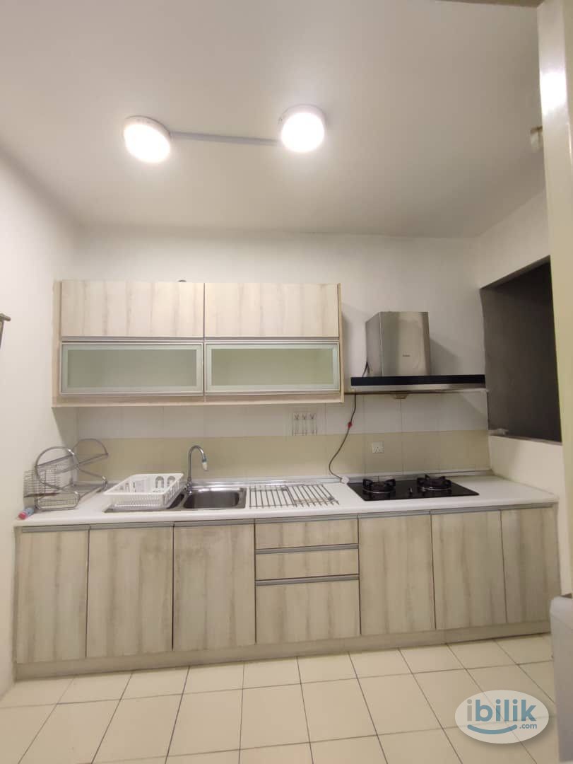 Pacific Place Ara Damansara Master Room with Lady's Unit For Rent - Image 4