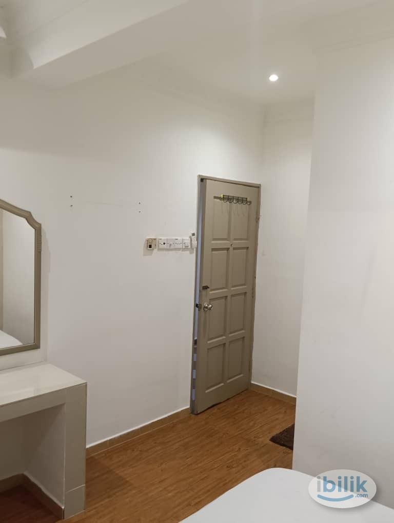 💥💥Zero Deposit💥💥Middle Room at Taman Melati, Kuala Lumpur - Image 3