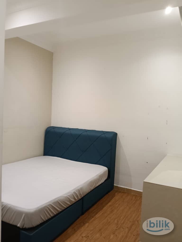 🔥🔥Zero Deposit🔥🔥Middle Room at Melawati, Ampang - Image 1