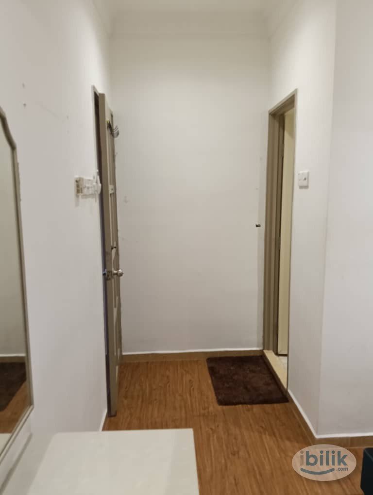 🔥🔥Zero Deposit🔥🔥Middle Room at Melawati, Ampang - Image 4