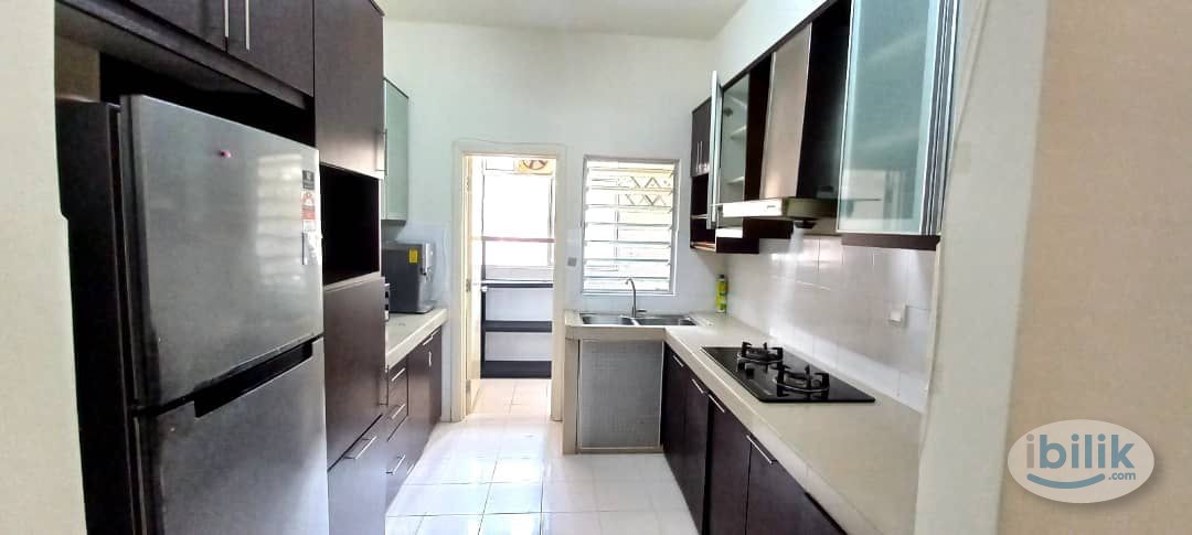 Seri Maya Bigger Master Room Mixed Gender Unit min walking distance to LRT Setiawangsa - Image 2