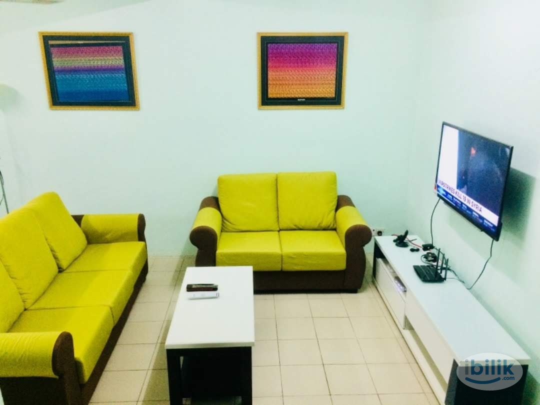 Middle Room at Taman Kingfisher 1A, Kota Kinabalu - Image 1