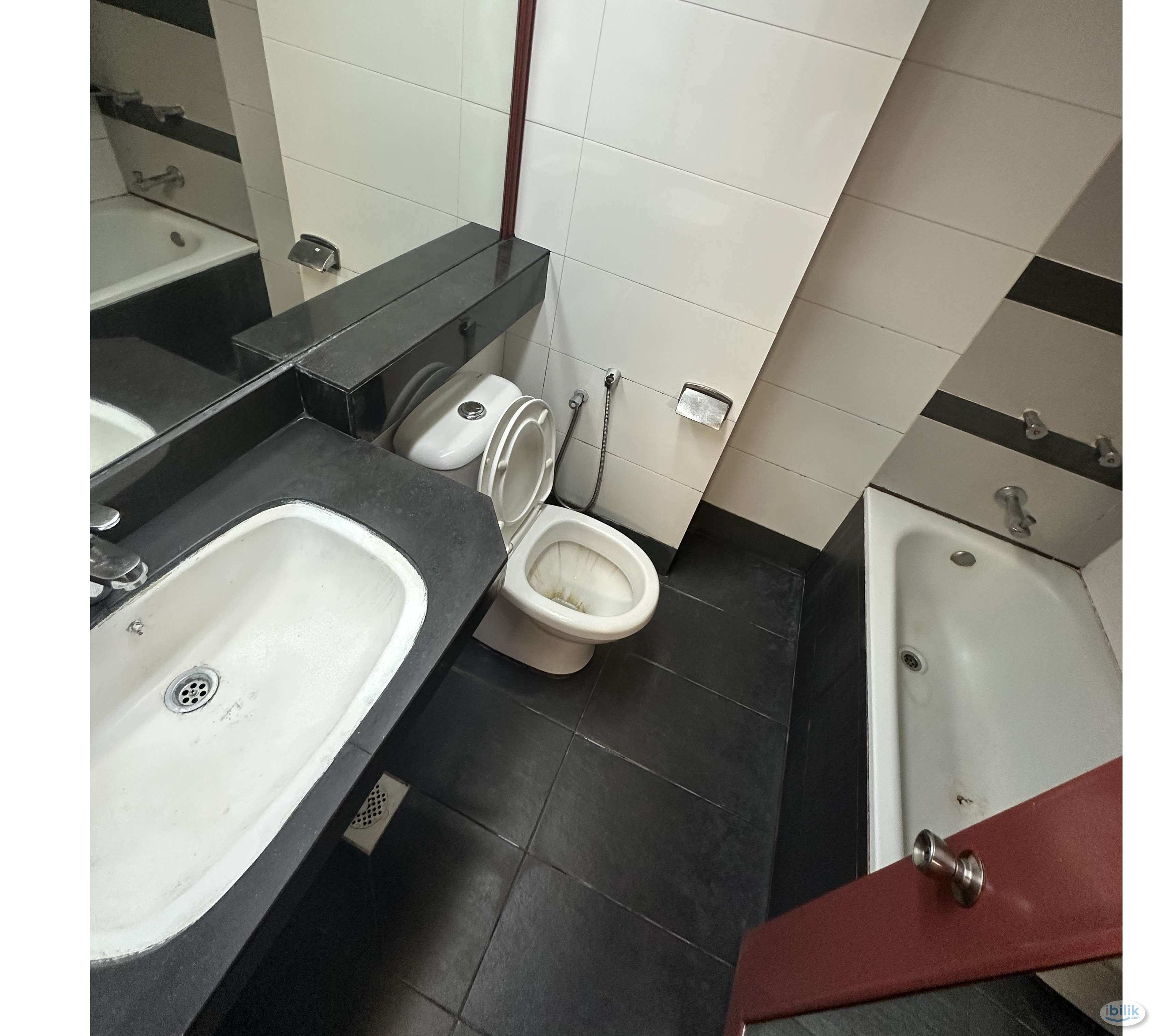 ‼️ 🤩 MASTER ROOM 🤩‼️ NEAR LRT/MRT/MONOREL 🚊‼️ - Image 3