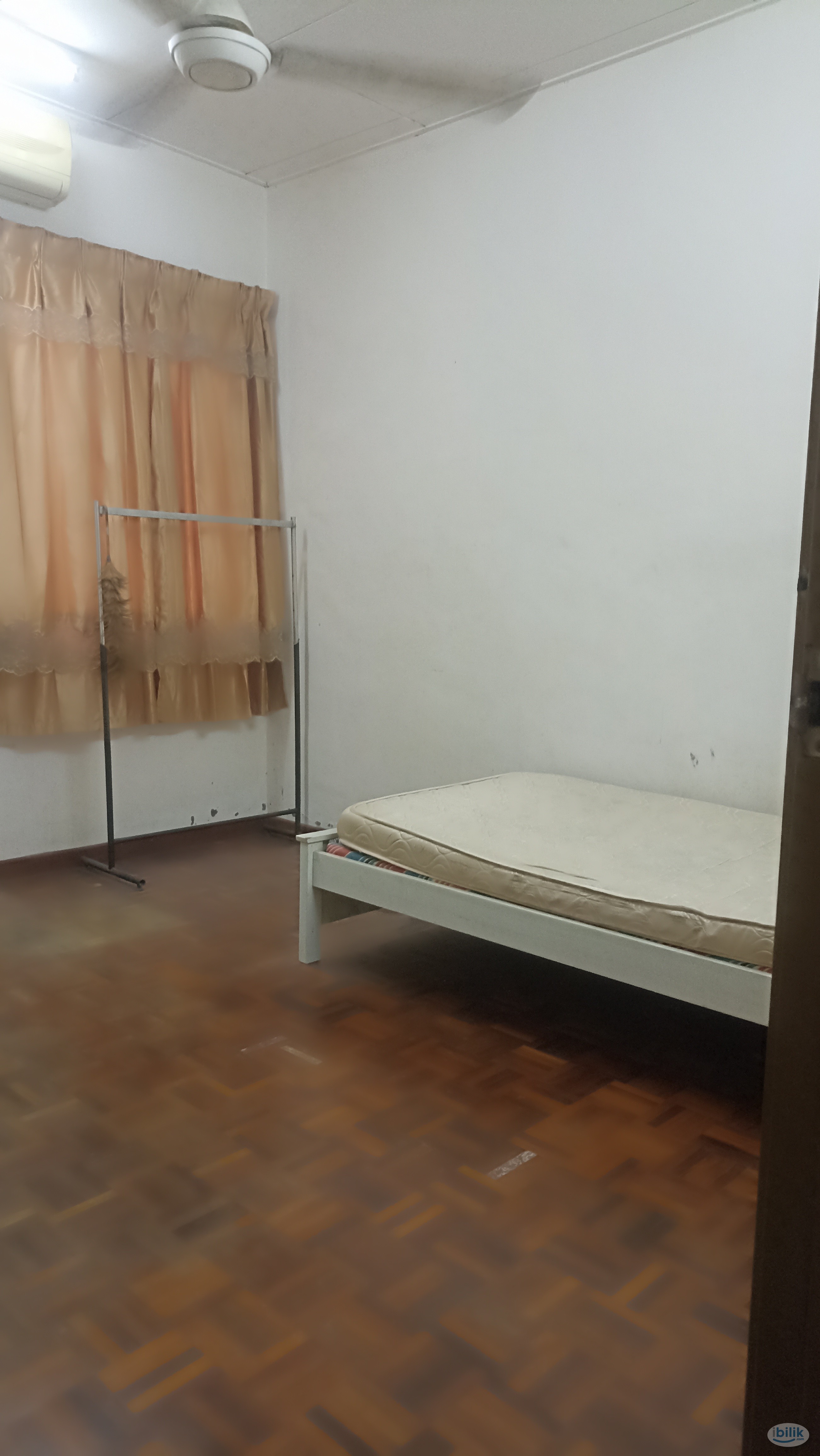 Private Middle Room in Kulim Hi Tech Park - Image 2