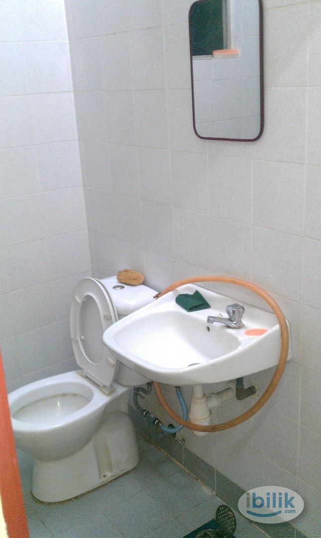 Single Room at Seri Cendekia Apartment, Cheras - Image 2