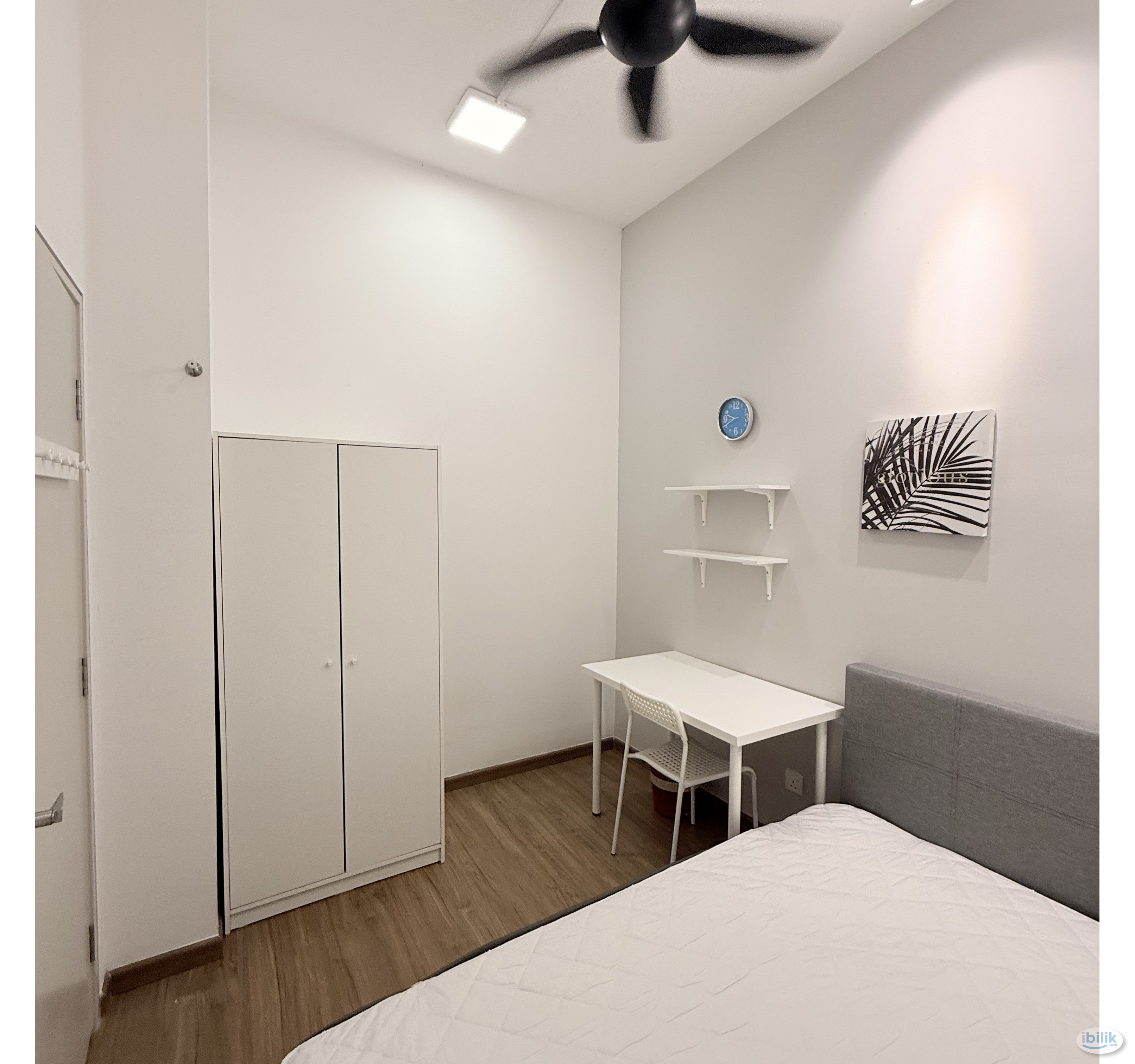 Middle Room at The Annex @ Medan Connaught, Cheras - Image 1