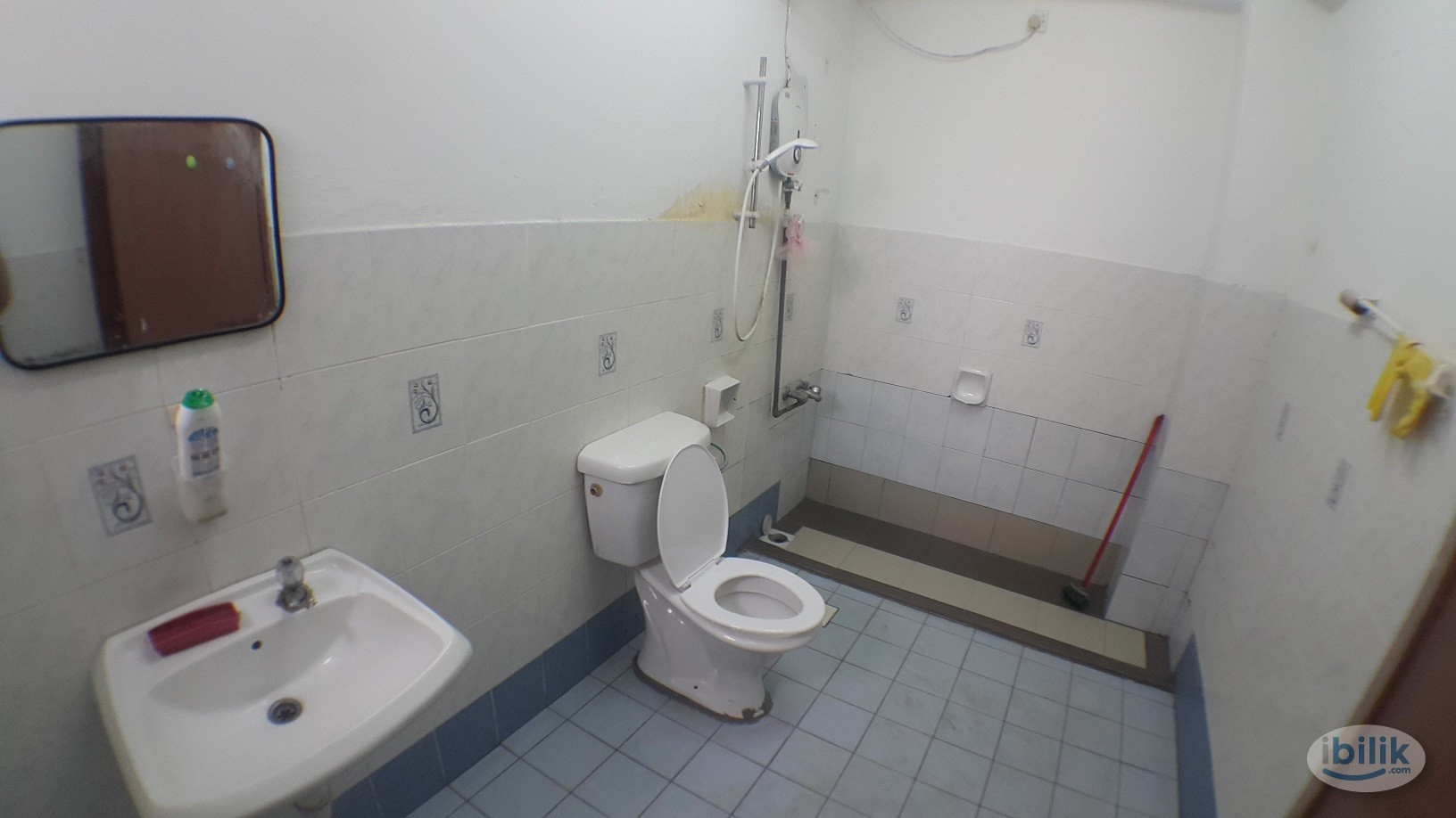 [NEAR KTM] Single Room, Ridzuan Condo, near Pyramid, NPE, Federal - Image 2