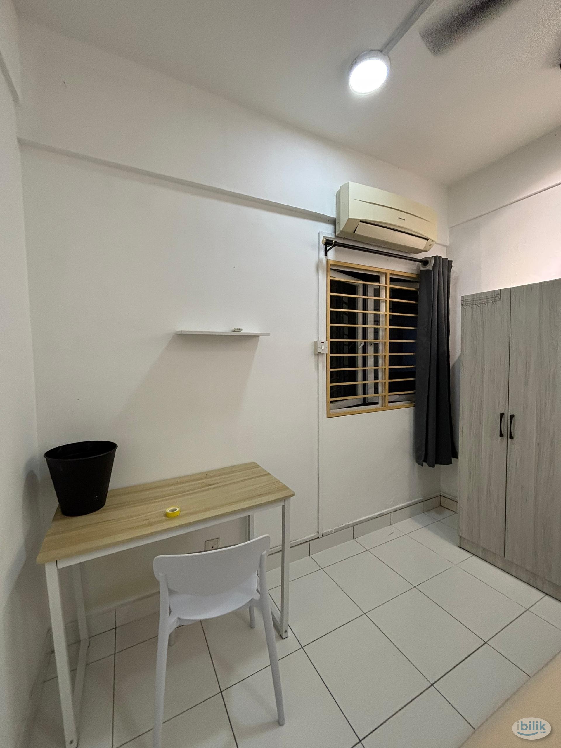 Middle Room at First Residence, Kepong - Image 2