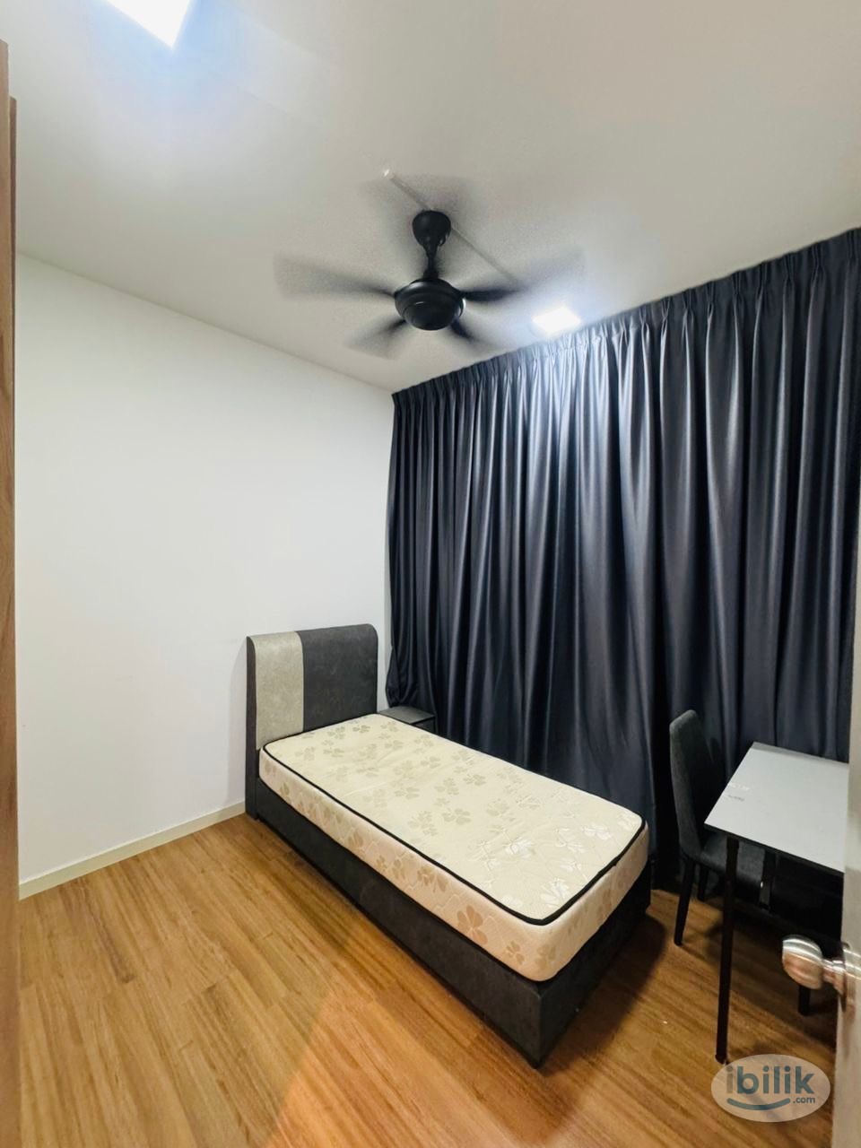 Female Single Room (Walk to LRT Station)  Move In ASAP available   With 24 hours Security Not Shop Lot Not Co-Living FEM - Image 3