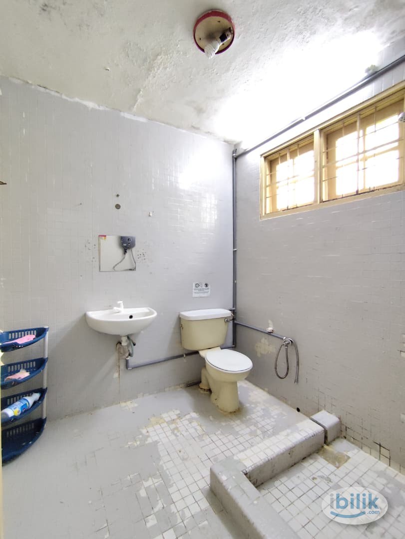 🏢 Room near IOI Mall 🛍️, walking distance to IOI Mall and LRT station 🚶‍♂️🚇 - Image 2
