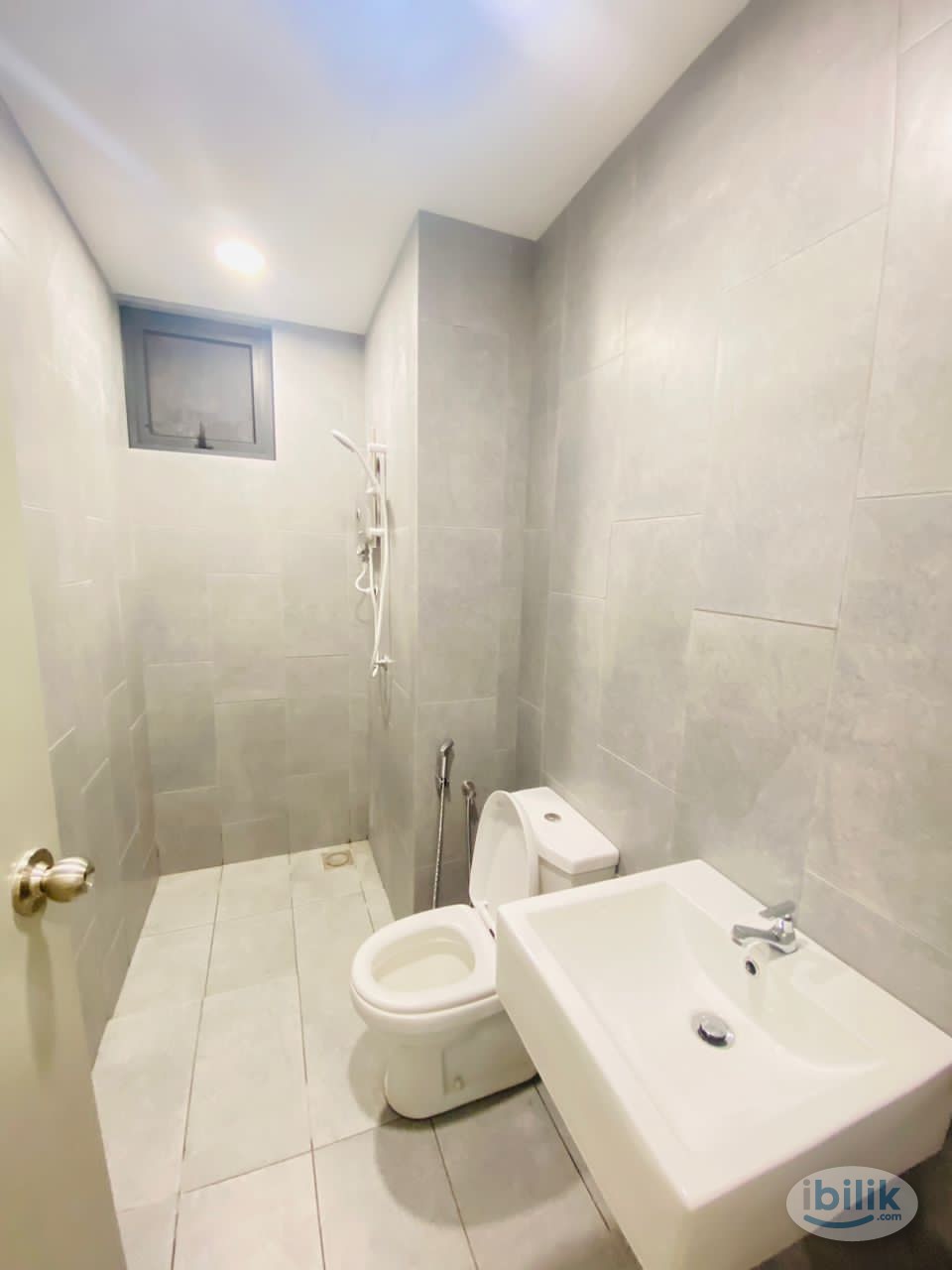 M Vertica Middle Room Lady Unit, 4 min walk to LRT/MRT Maluri - Image 3