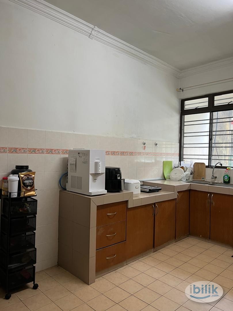 Middle Room at Bandar Utama, BU6 (Zero Deposit) - Image 4