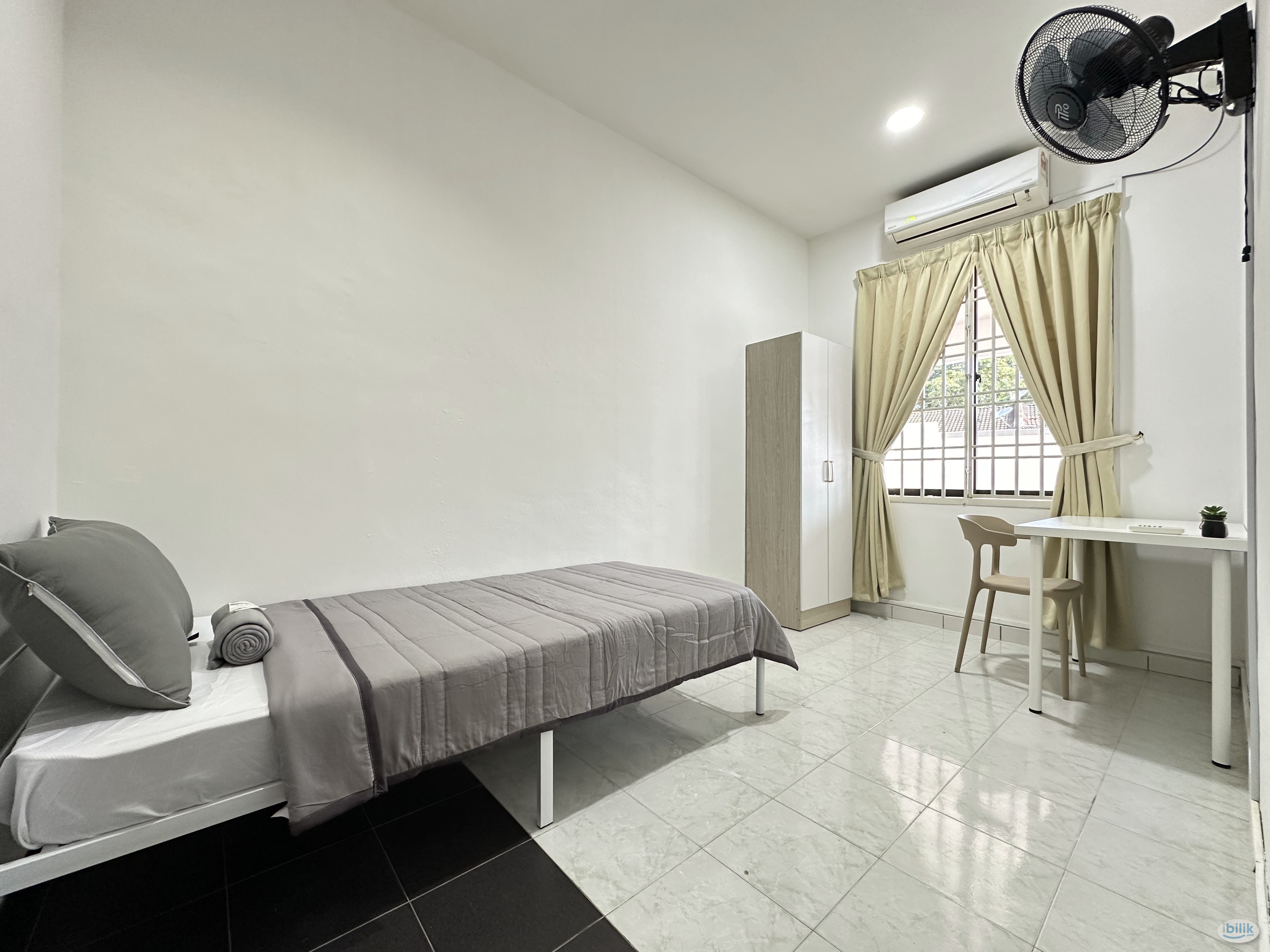 ❤️Senai Cozy Fully Furnished Single Room for Rent - Image 1