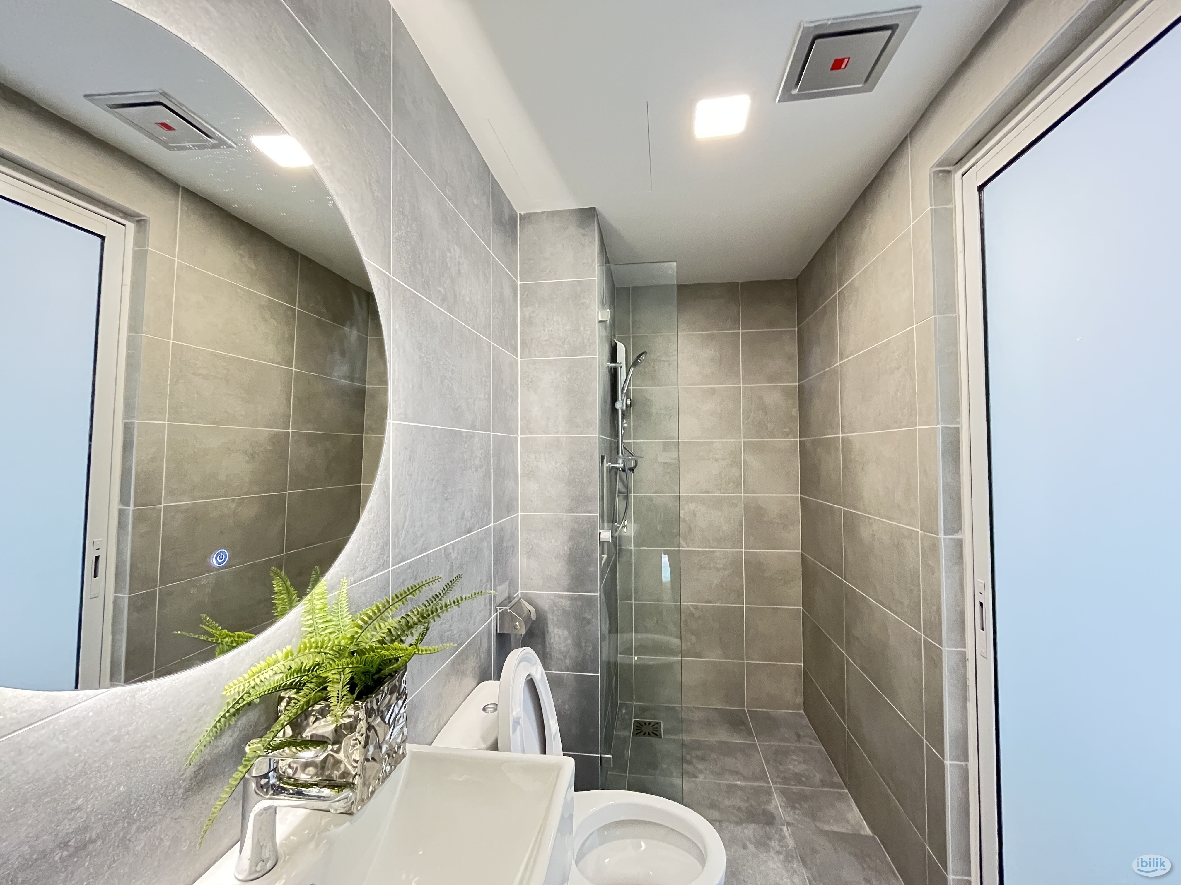 121 Residence Master Room For Rent Near University Malaya - Image 4