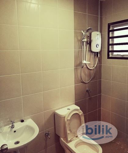 SP2 ROOM FOR RENT - Image 3