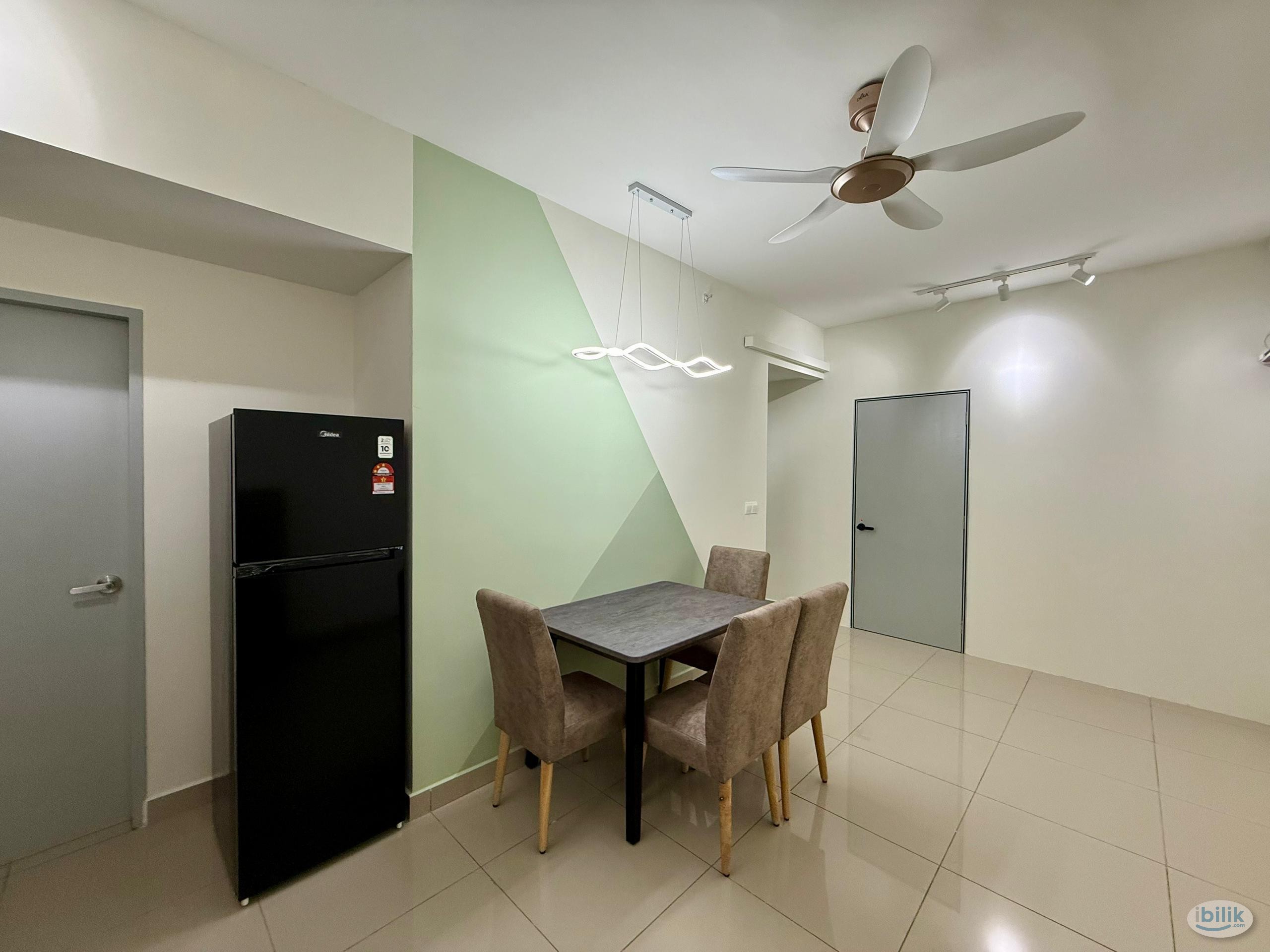 FEMALE MASTER ROOM with FULLY FURNISHED 【M LUNA, KEPONG】 - Image 4