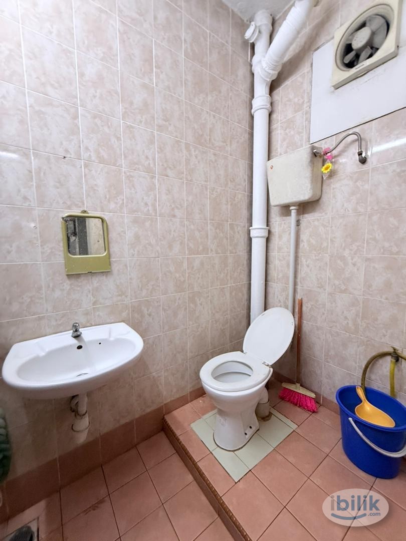 GET EARLY BIRD OFFER 🔊Furnished Middle Room😍Sea Park,Taman Mayang,Access To Bandar Utama,UM,Damansara ‼️🎈 - Image 3