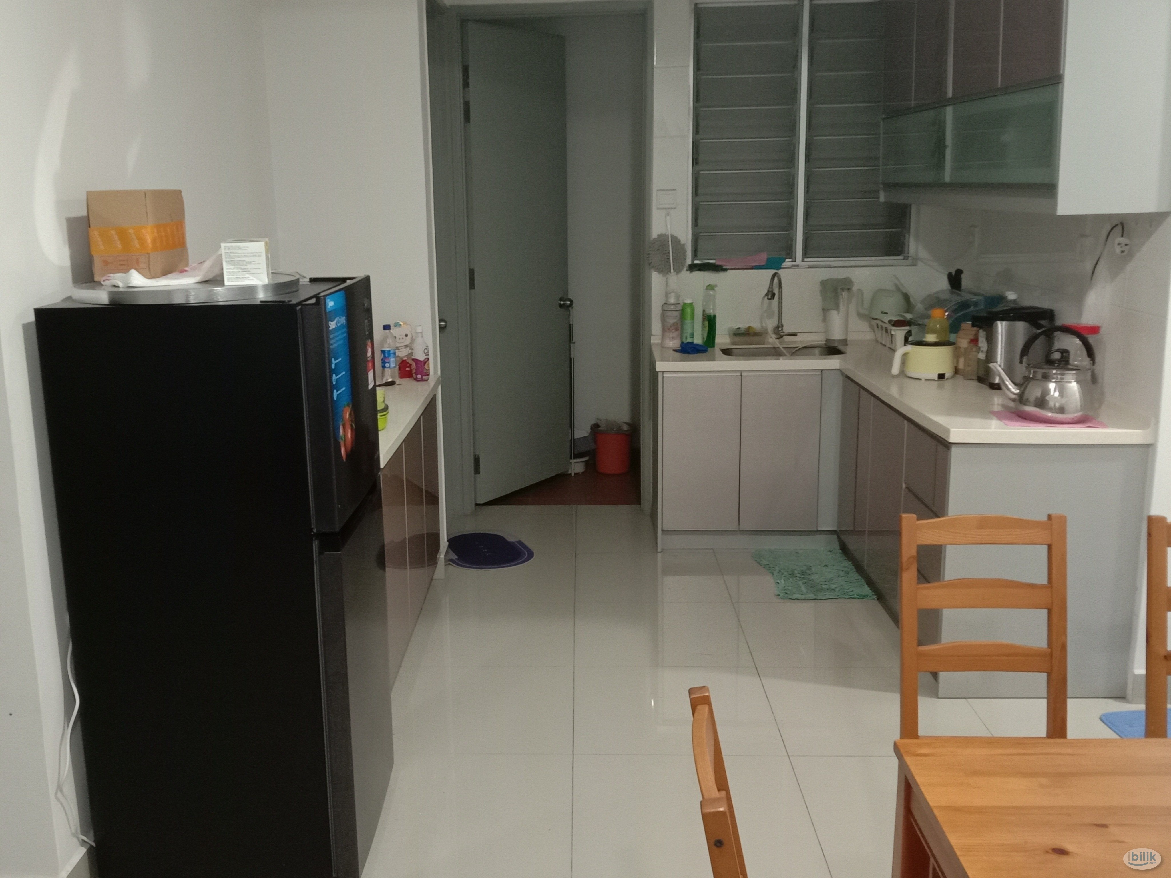 Master Room at Suasana Lumayan, Bandar Sri Permaisuri - Image 2