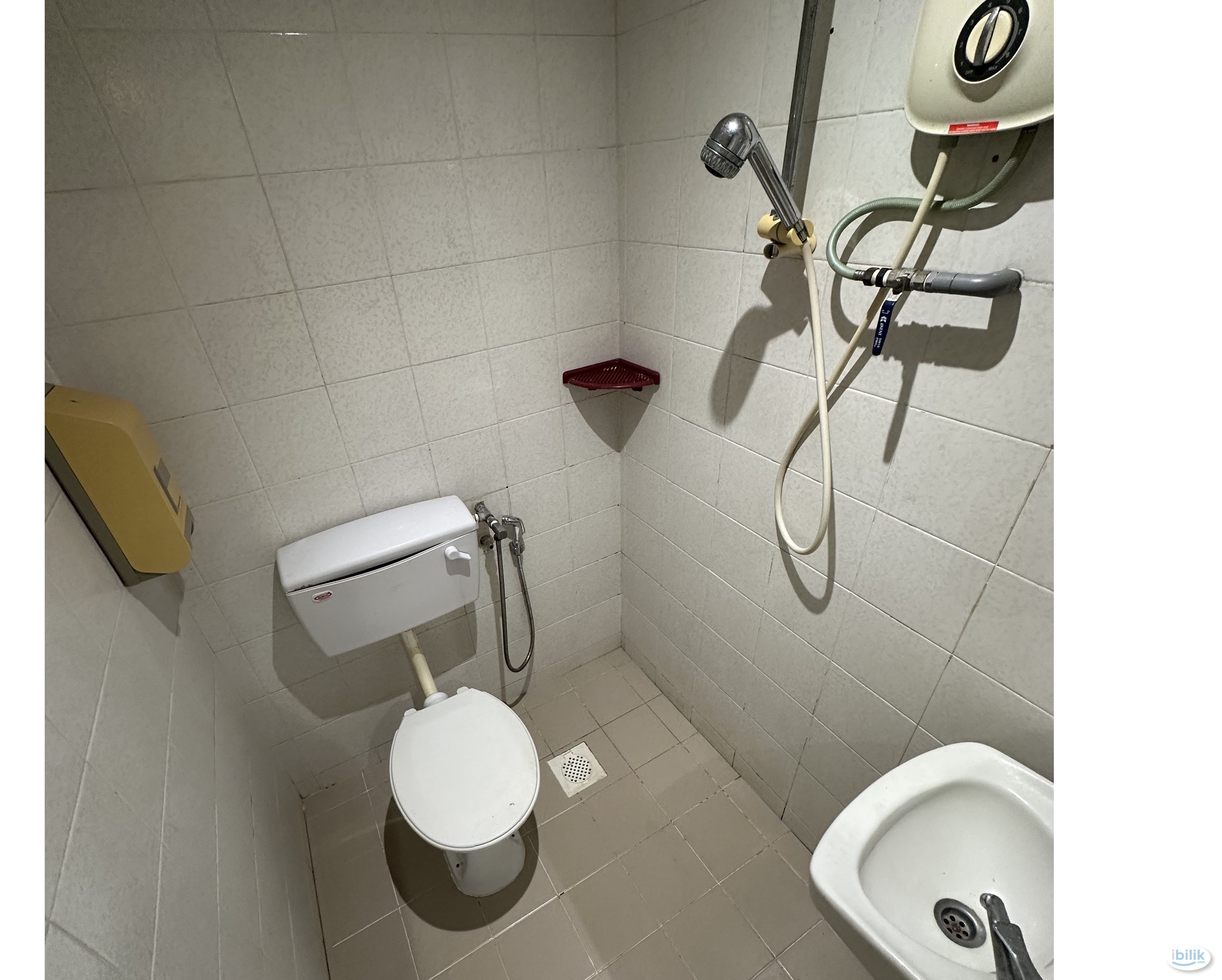 ‼️🤩 QUEEN ROOM NEAR UPTOWN DAMANSARA 🚶‍♀️‼️ MOVE IN IMMEDIATELY WITH ZERO DEPOSIT 😱 - Image 2