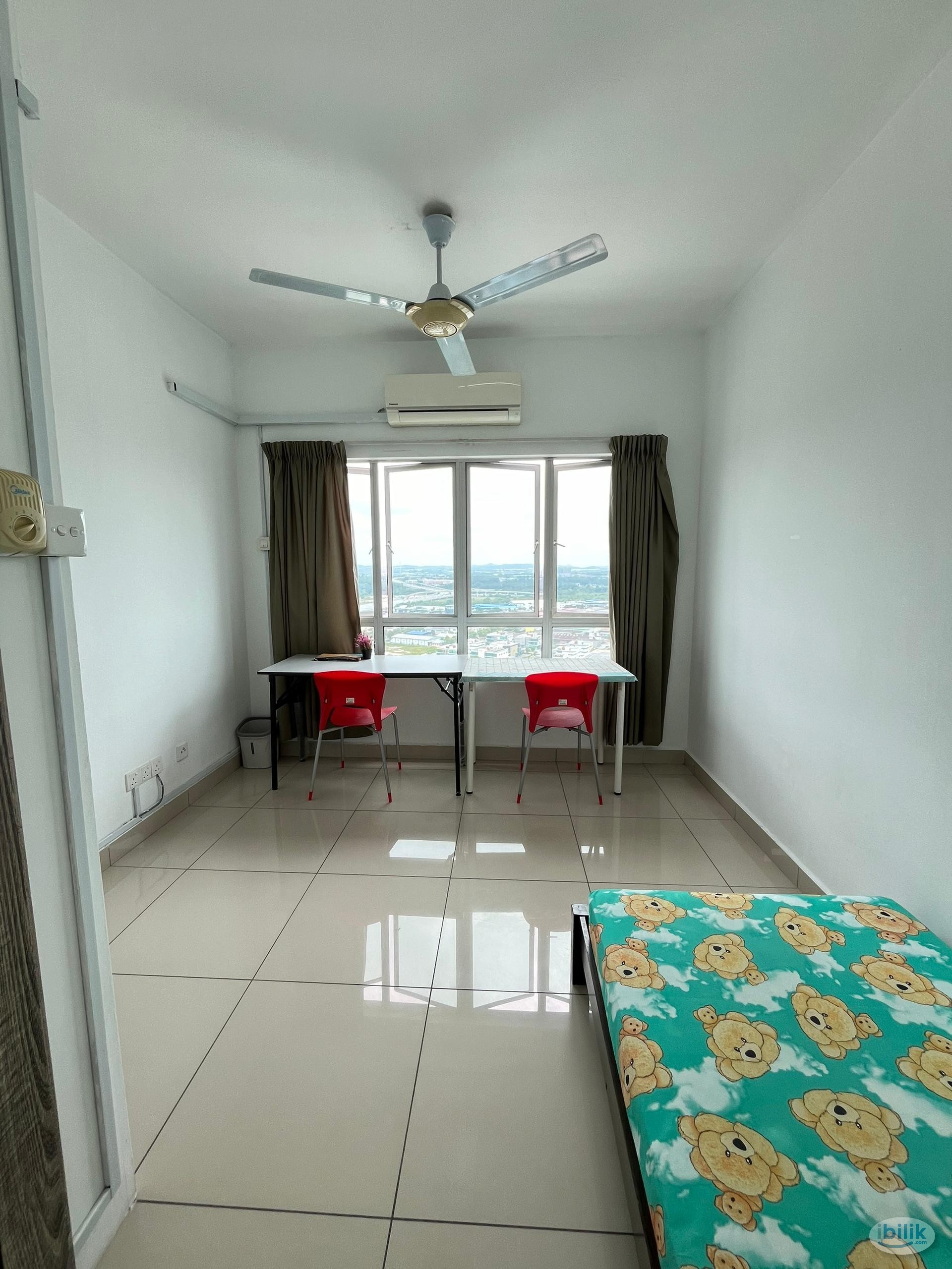 Female Unit Available Now! Medium Room at Casa Residenza, Kota Damansara - Image 3