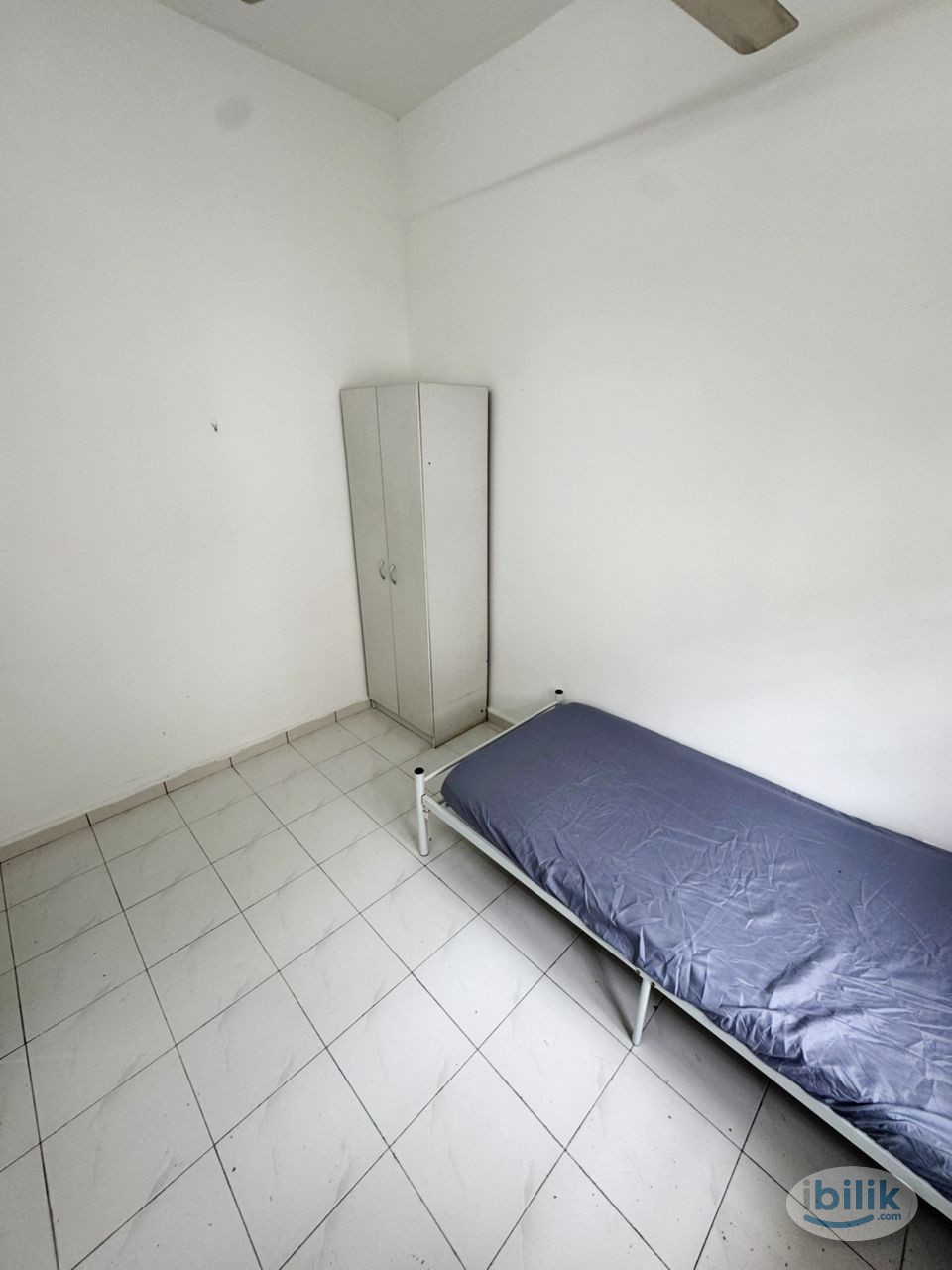 Looking for female tenant💃 Zero Deposit💸 Free High Speed Wifi🌐 - Image 1