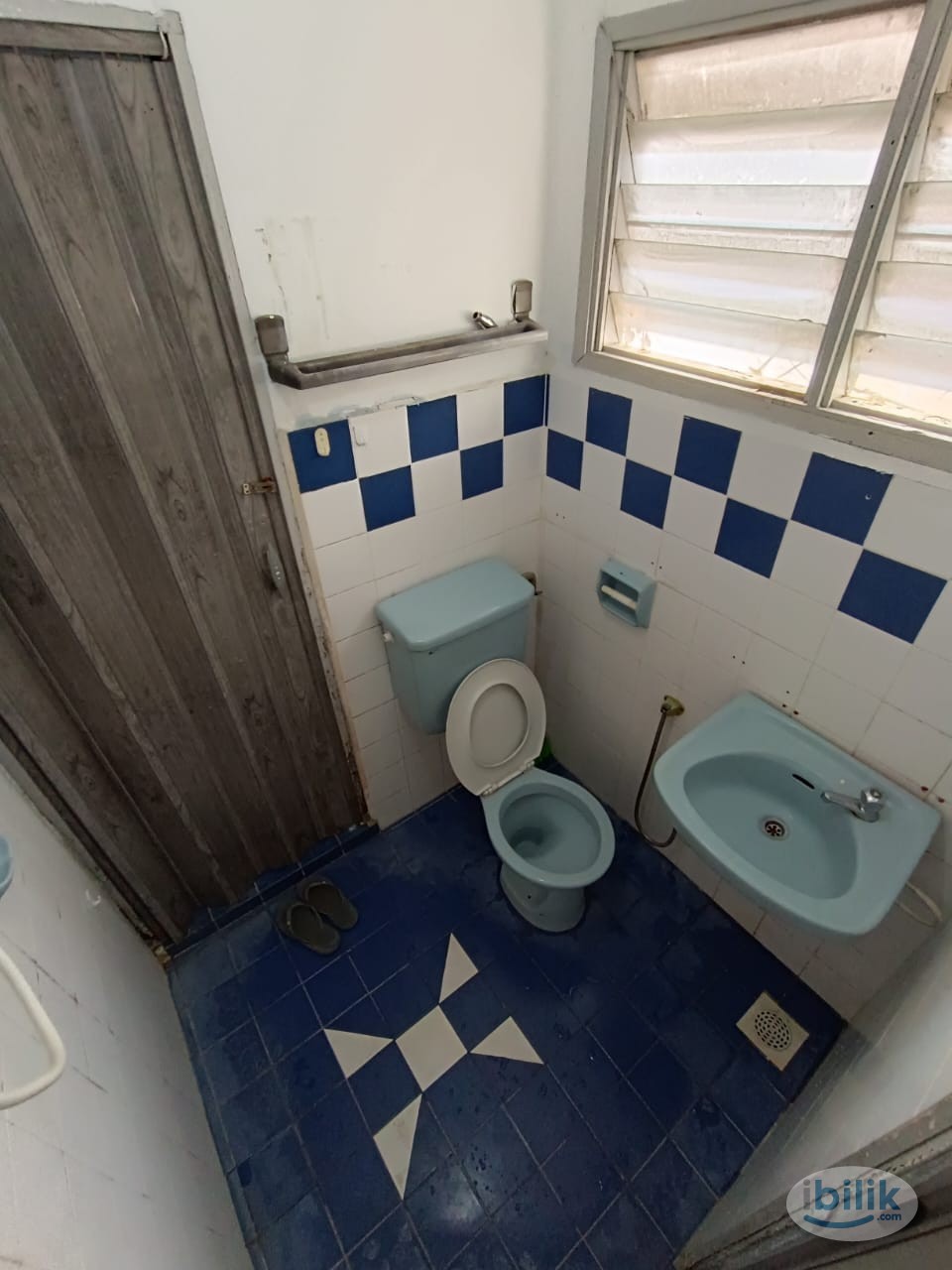 Comfy room at Setia Alam🏡 Looking for female only ❗ - Image 4