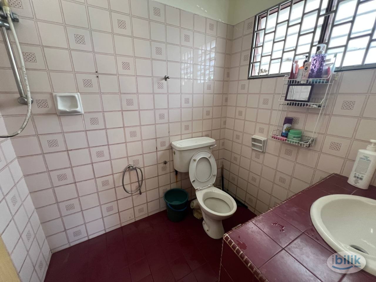 🤩SPACIOUS ROOM IN BANDAR UTAMA‼️MOVE IN IMMEDIATELY WITH LOW DEPOSIT ‼️ - Image 2