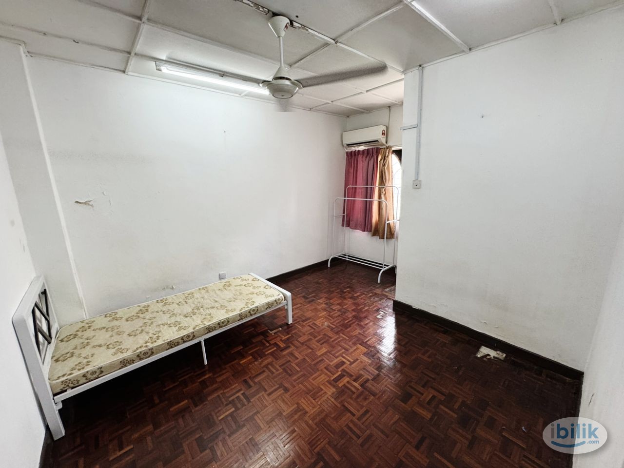 ☁️Middle room for rent at TTDI, Kuala Lumpur🏡 0 Deposit✅ - Image 1