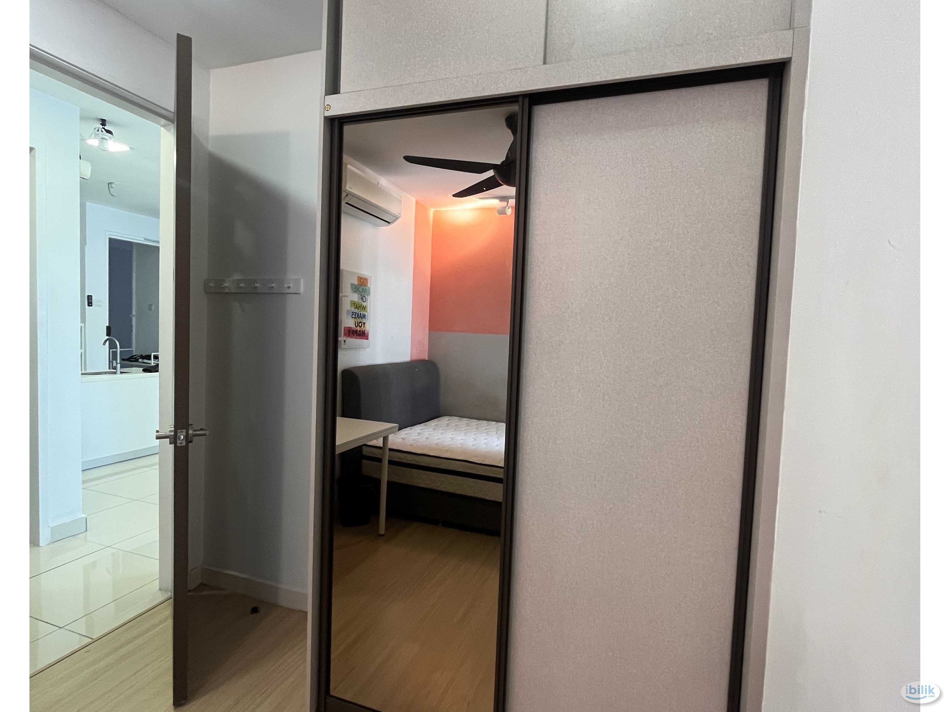 Middle Room at H2O Residences, Ara Damansara - Image 3