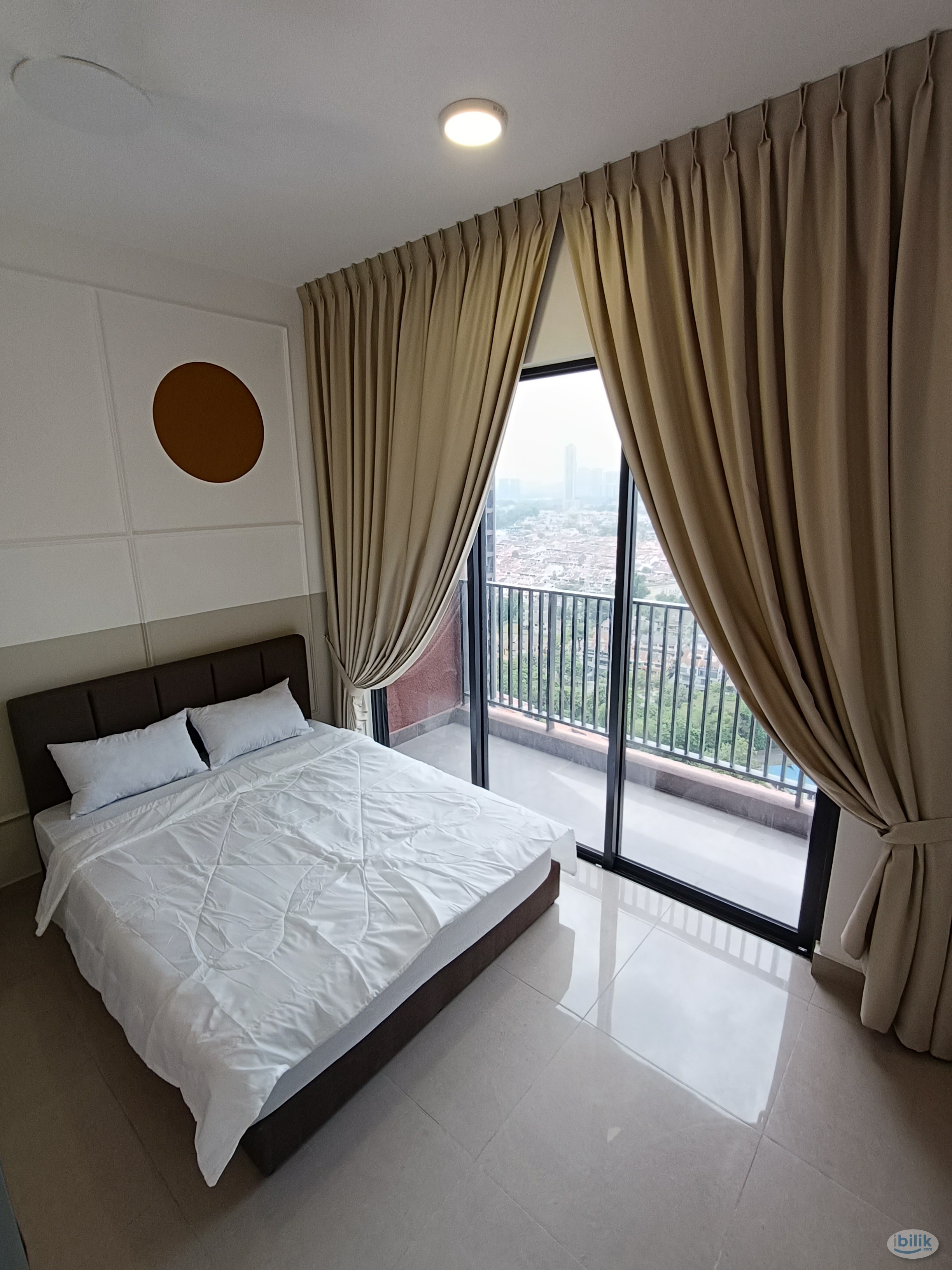 Balcony Room at The Harmony @ Old Klang Road Link to Mid Valley Eco City PJ - Image 1