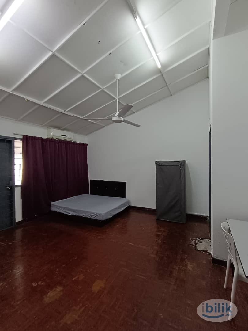1 Month Deposit ❗❗❗❗ Private room with window/ Near Mid Valley😍🎈 For Rent In Klang Valley🏡Walking to LRT Mid Valley Dist - Image 1