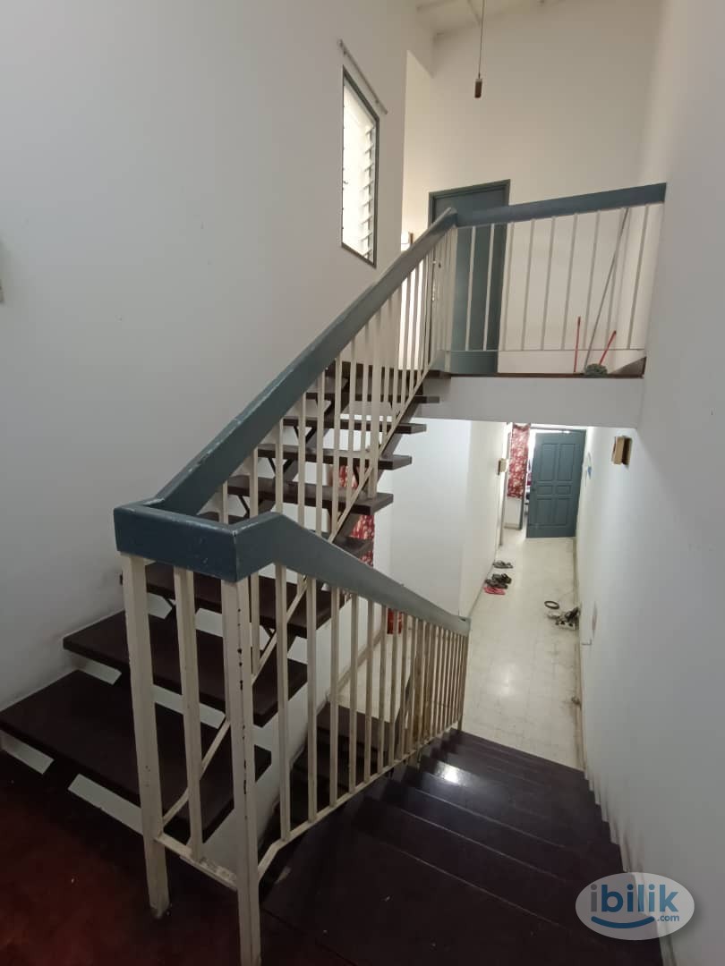 1 Month Deposit ❗❗❗❗ Private room with window/ Near Mid Valley😍🎈 For Rent In Klang Valley🏡Walking to LRT Mid Valley Dist - Image 3