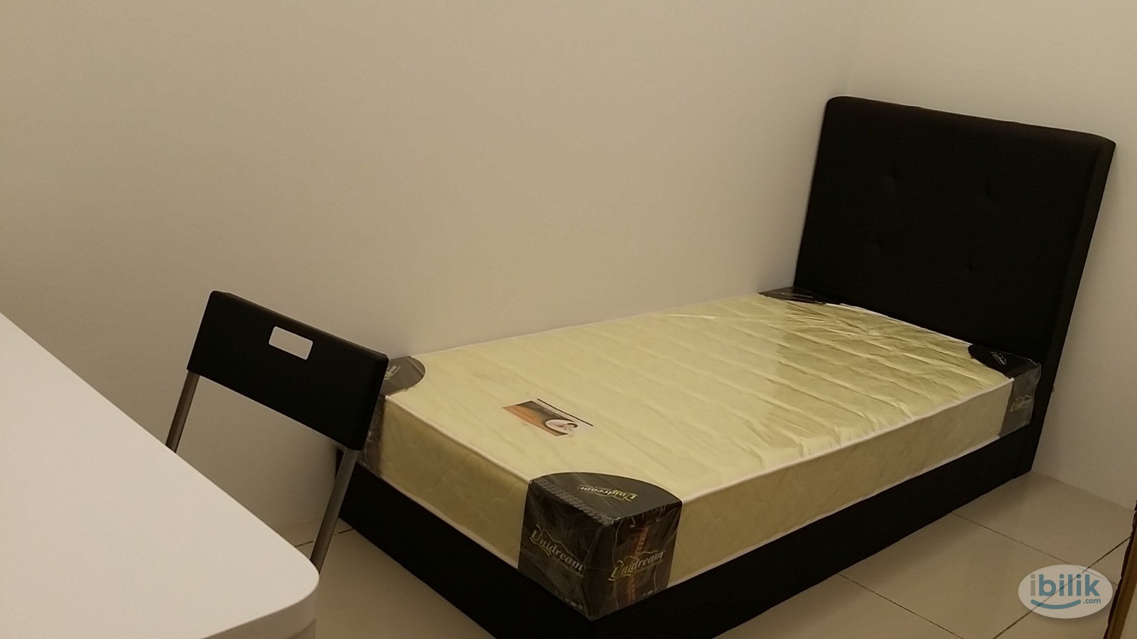 Impian Meridian Female Unit Room For Rent - Image 1