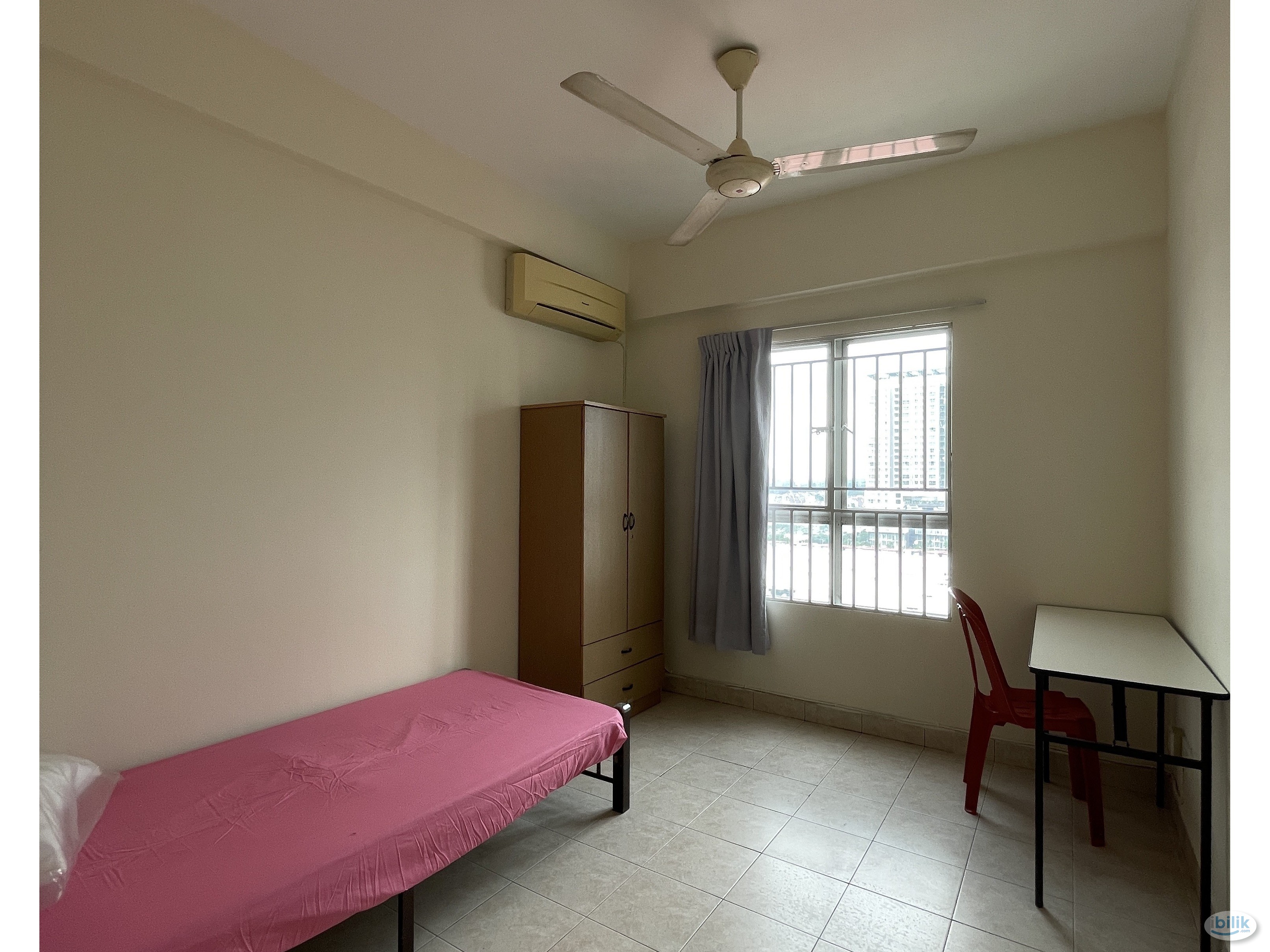 Single room at Kelana puteri near Paradigm Mall - Image 3