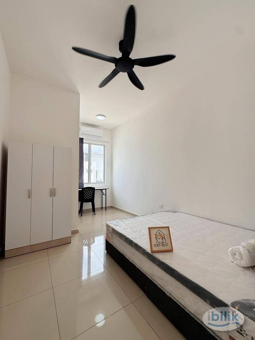 Cozy Middle Room Fully furnished | Utilities included at Labu near Bandar Enstek, Nilai - Image 1